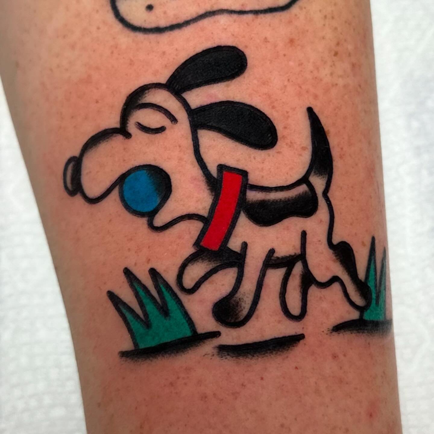 Currently booking for December @good.omen.tattoo ! 

Flash or custom both welcome 🌟

#traditionaltattoo #traditionaltattooing #traditionaltattooartist #chicagotattooartist #chicagotattoo #chicagotattooer #ladytattooer #midwesttattooer