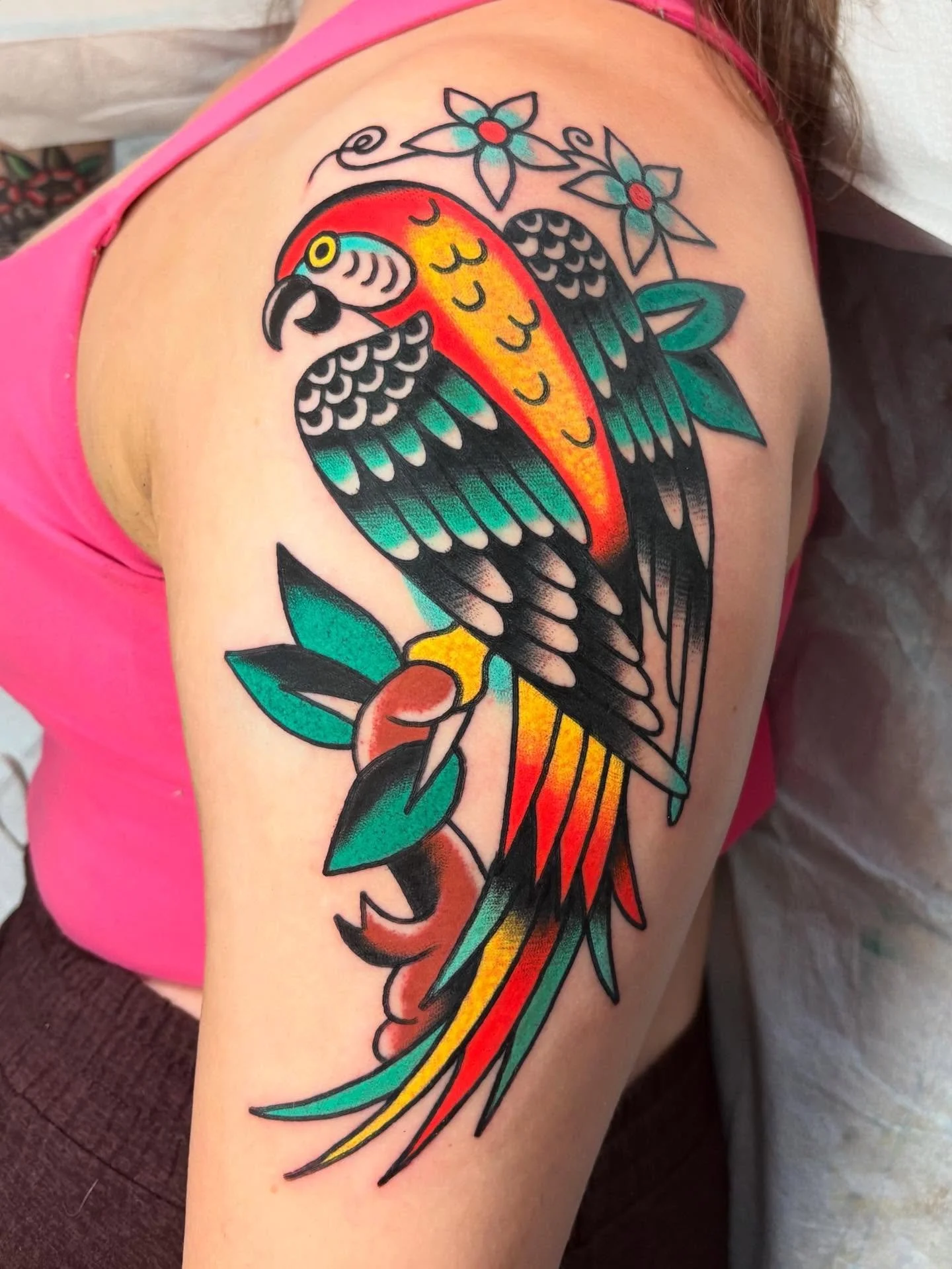 Done by @juliacampione 🌈🌈🌈 FOR BOOKING&mdash; campionetats@gmail.com
#chicago #chicagotattooartist #chicagotattooshop #lakeview #logansquare #andersonville #wickerpark #ravenswood #chicagotattoos #chicagotattooartists