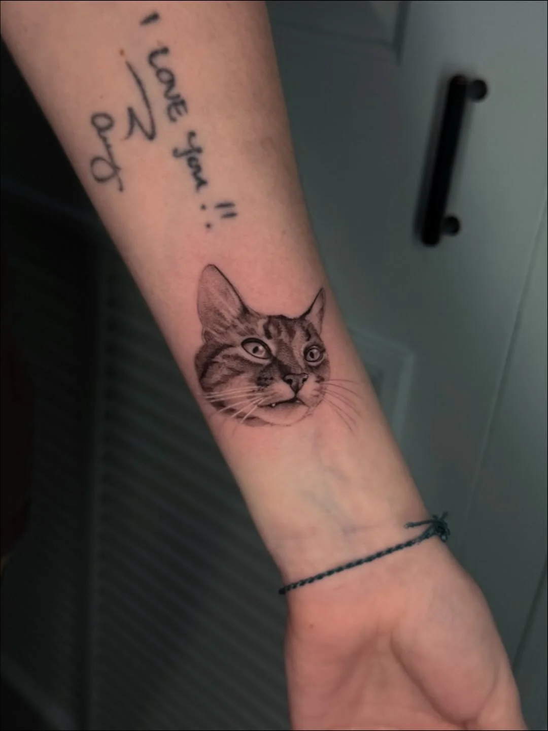 No thoughts hehe 🧠🚫
Open books for November and December 🙌🏼 @good.omen.tattoo . Dm me your idea 💌
3RL for life 🫡 @pepax_usa @pepax.official .
.
.
.
.
.
#tattoo #tattooartist #petlover #dotwork
#finelinetattoo #flanlo #3rl #chicago
#chicagotatto