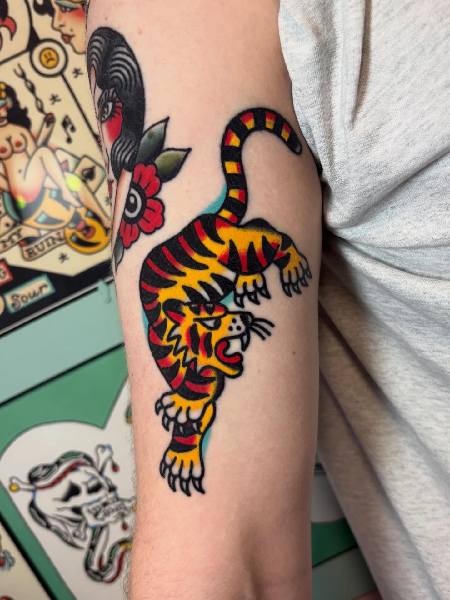 Healed tiger, the rest fresh
Done at @good.omen.tattoo 🕉️