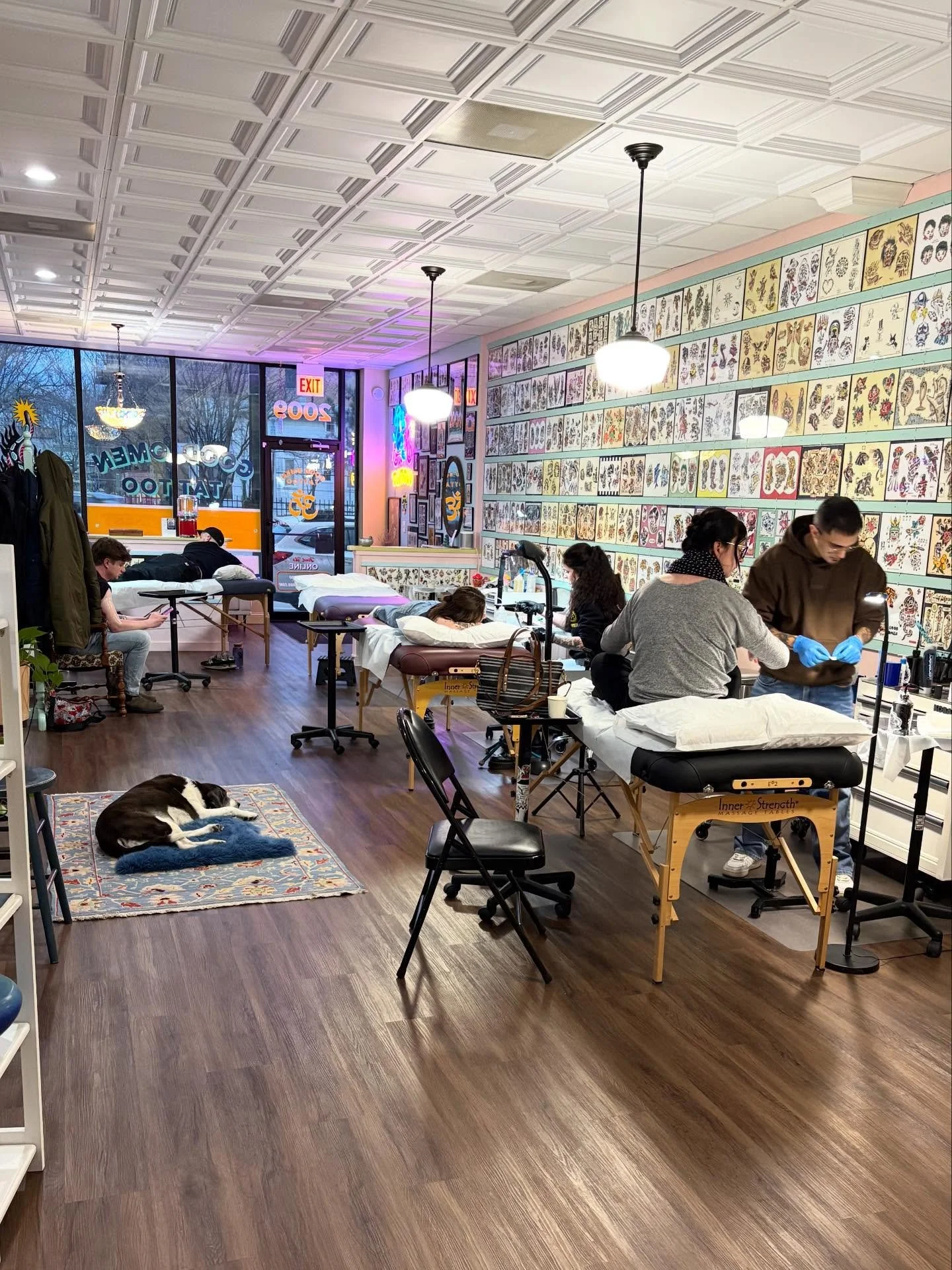 2009 W. Belmont Ave.
🕉️🕉️🕉️
good-omen-chicago.com

#chicagotattooshop #chicagotattooartist #chicagotattooshops #chicagotattooer #chicagotattoo