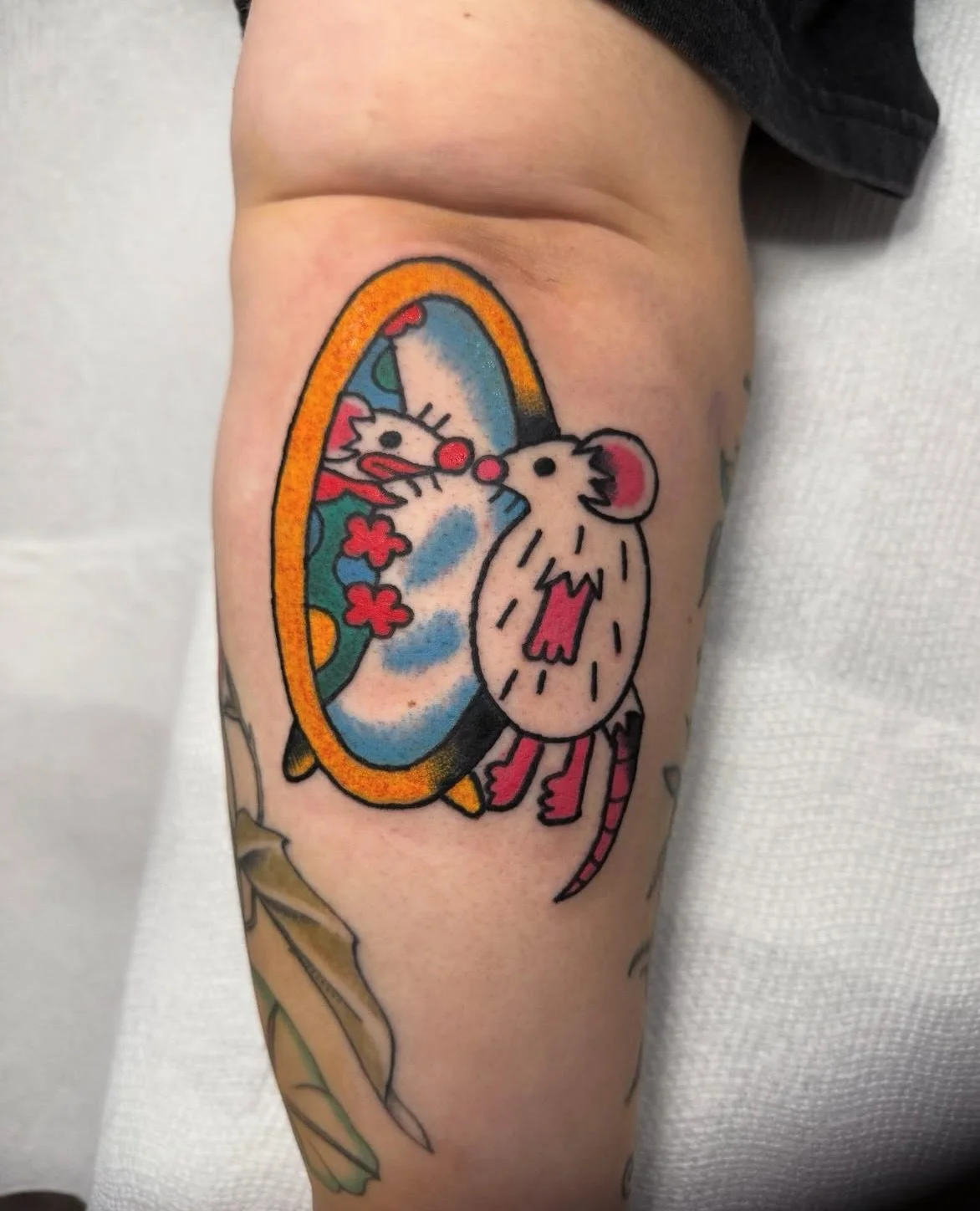@bugtattooz will be with us 6/18-20 🕉️🕉️🕉️ DM them to book @bugtattooz @bugtattooz @bugtattooz 

#chicagotattooartist #chicagotattooer #chicagotattooshop #chicagotattoos #chicagobucketlist