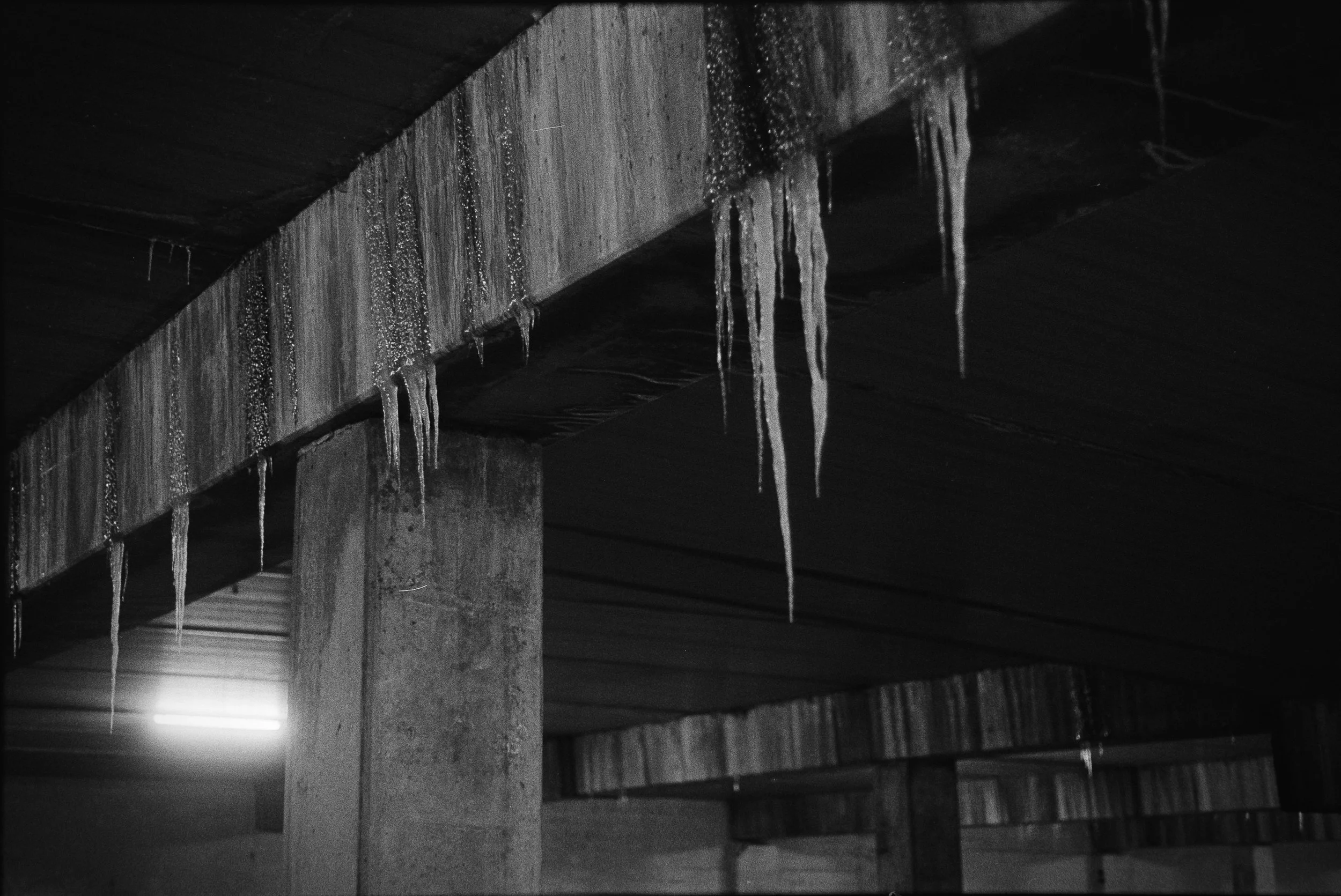 B&W STREET-7.jpg