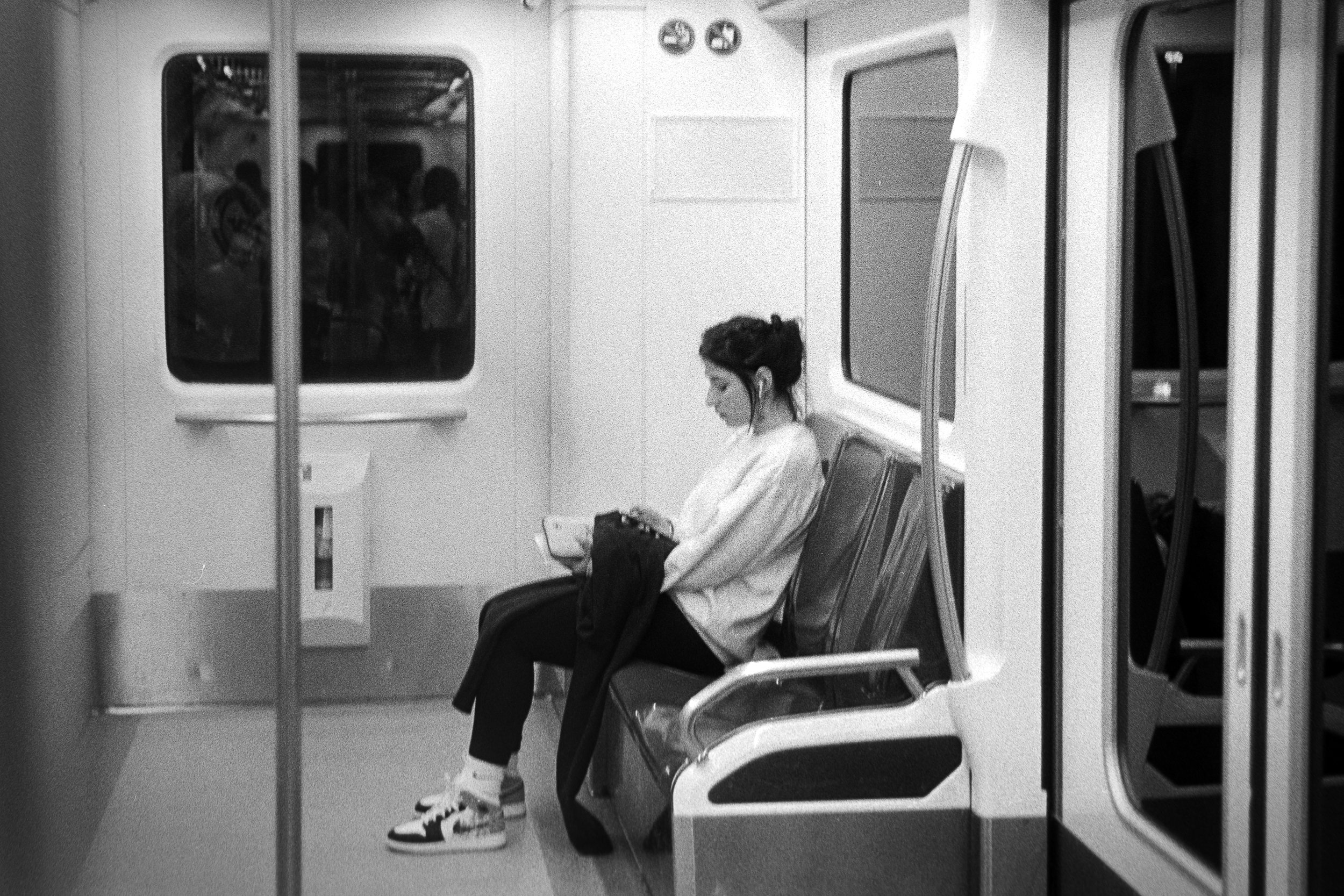 B&W STREET-13.jpg