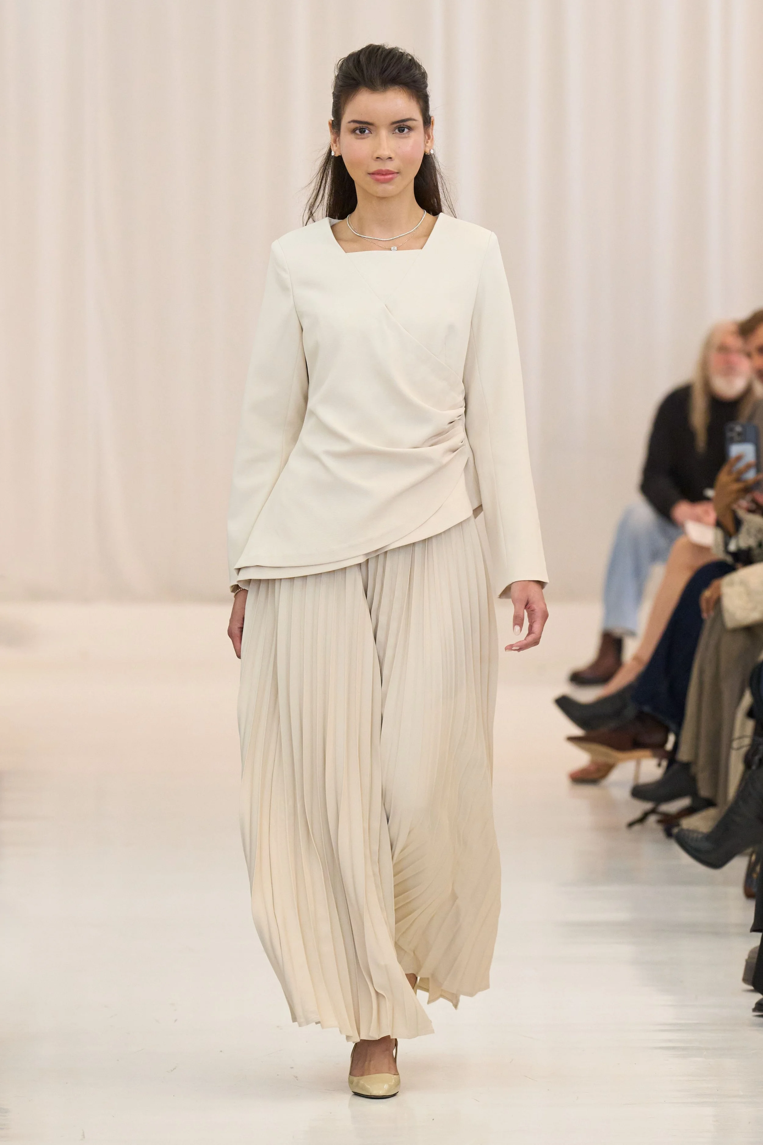 Modest Now Muslimi F26 001.jpg