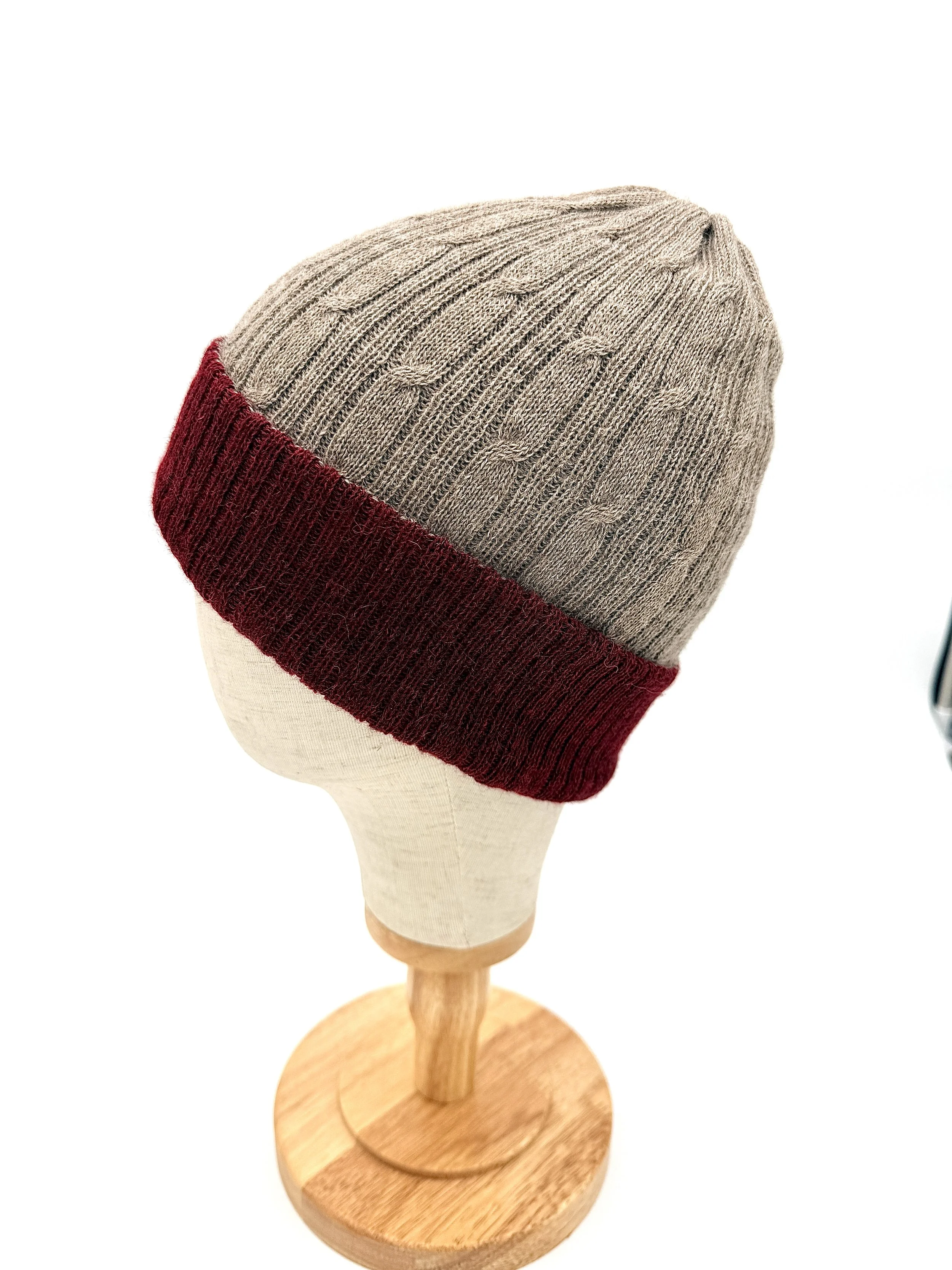 hat reversible red (7).JPG