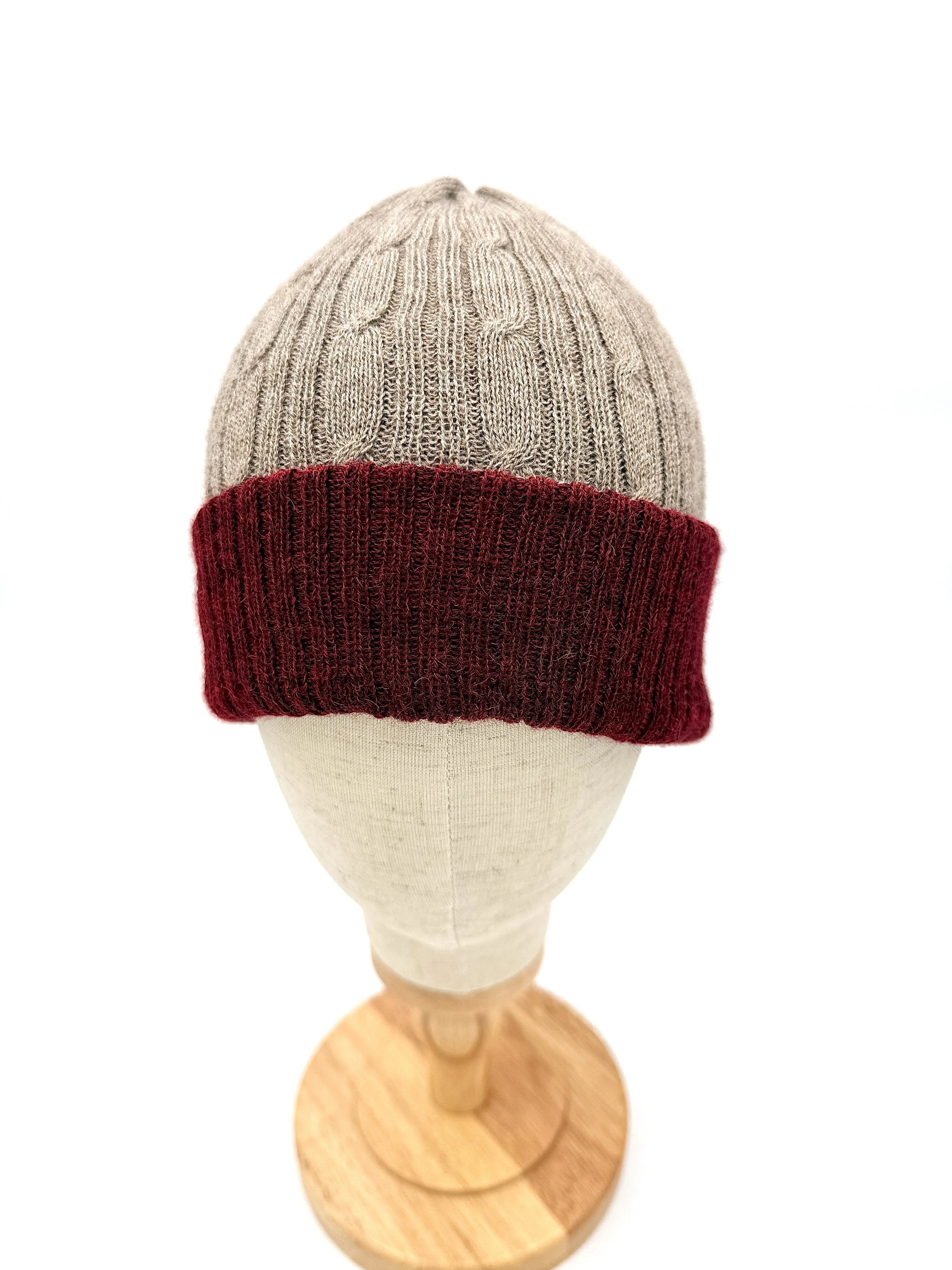 hat reversible red (1).JPG