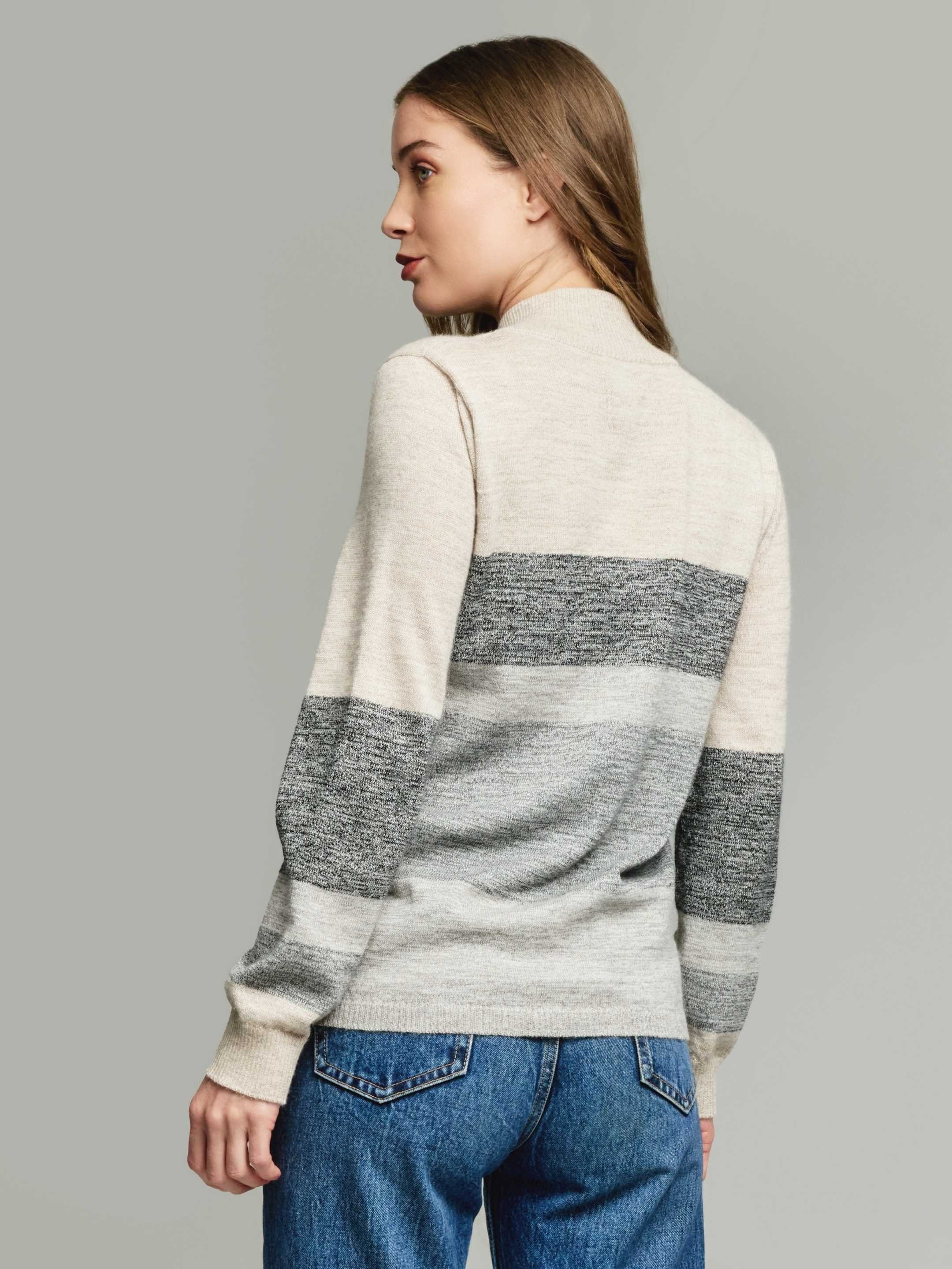 Yamelia Cardigan Baby Alpaca Color Grey 3.jpg