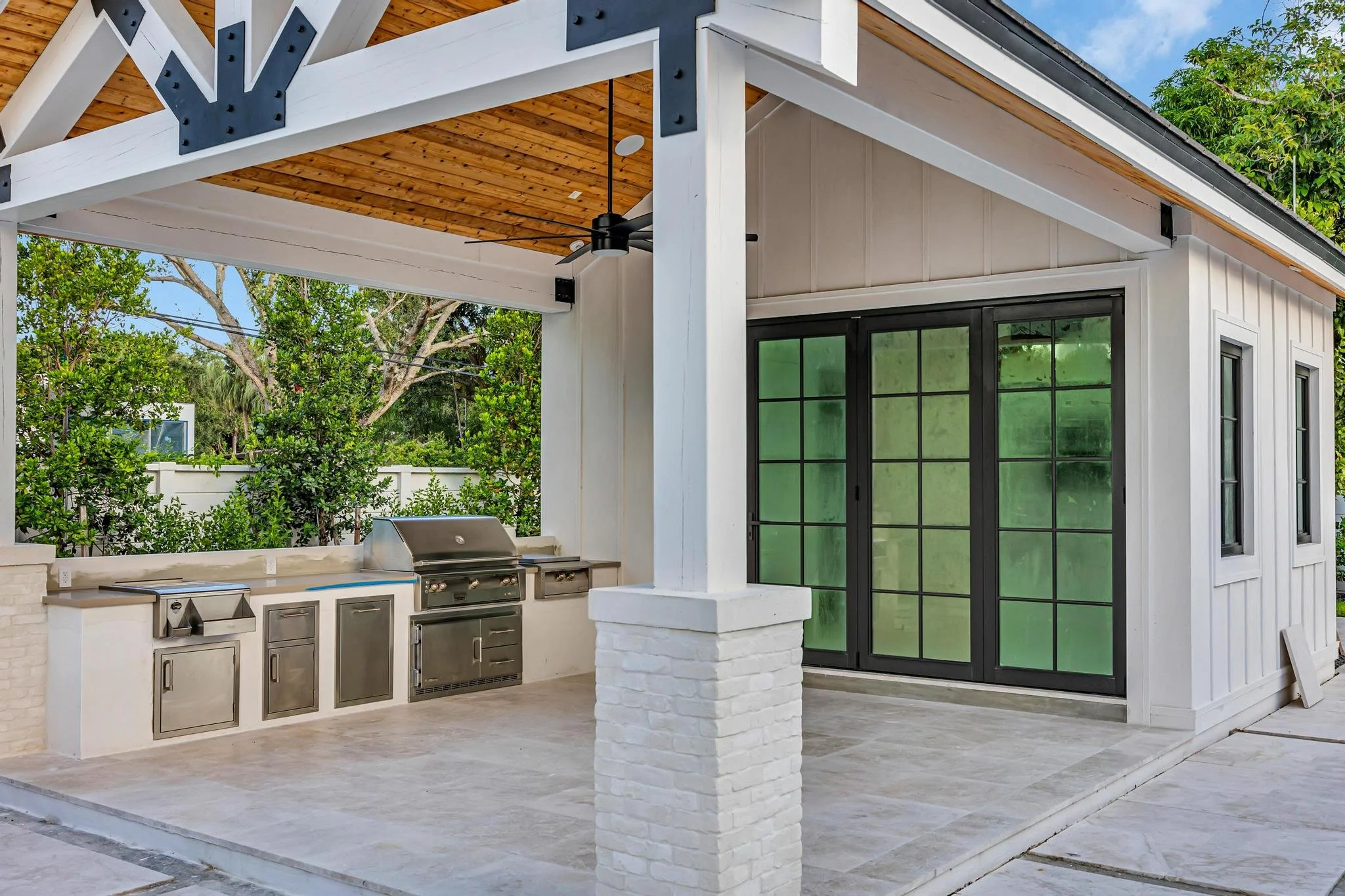 South Miami Residence-6V8A7803.jpg