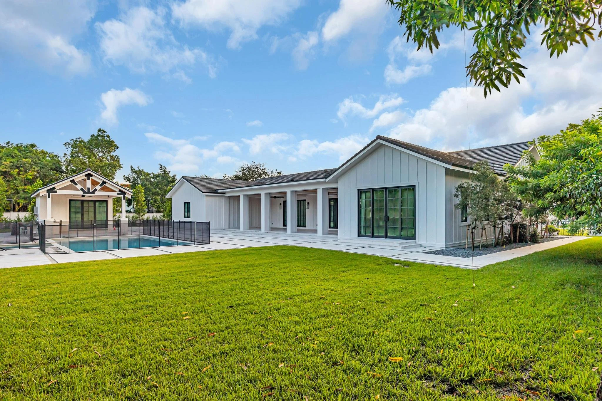 South Miami Residence-6V8A7821.jpg