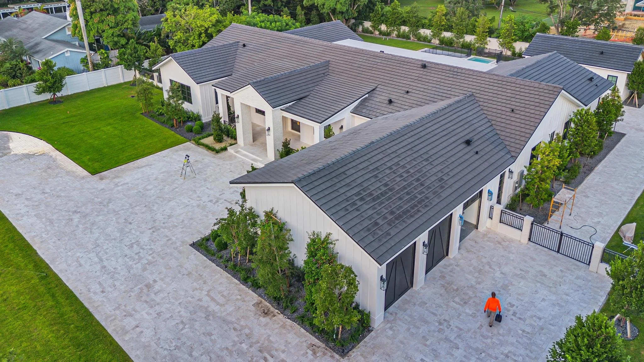 South Miami Residence-DJI_0169.jpg