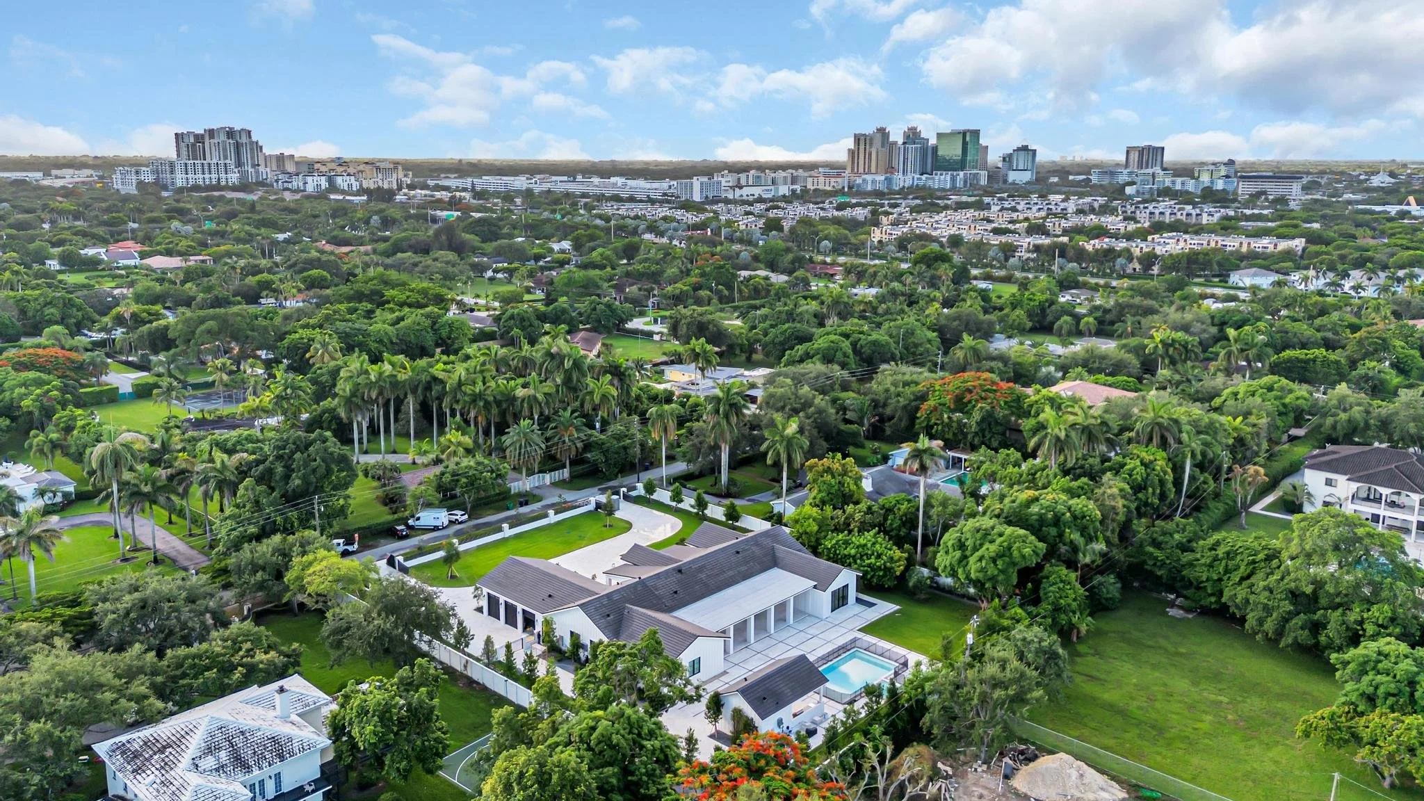 South Miami Residence-DJI_0196.jpg