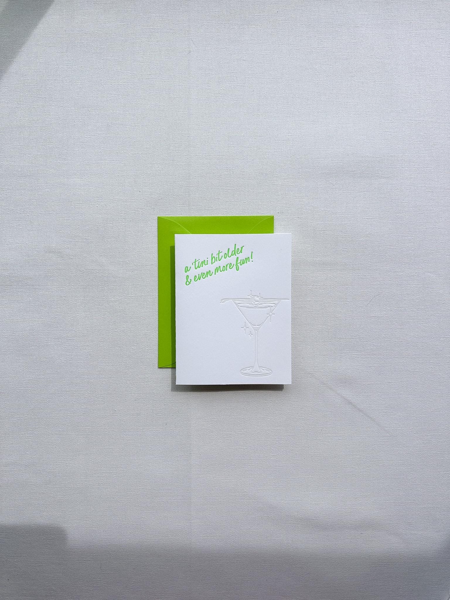 https://i.etsystatic.com/24833372/r/il/0733c6/6816874461/il_fullxfull.6816874461_sns2.jpg