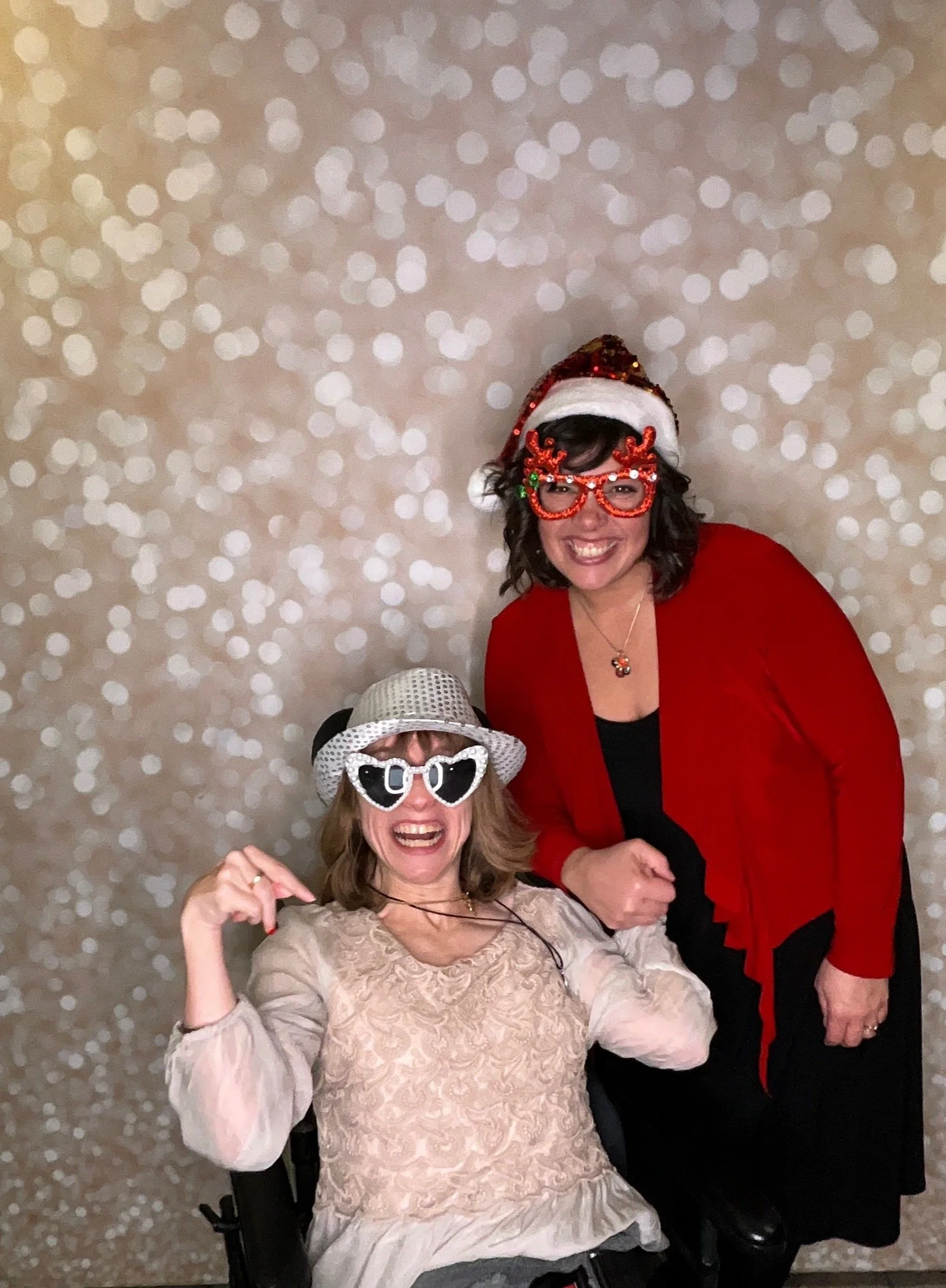 Cochrane_Sings_Christmas_Party_photo_53.jpeg