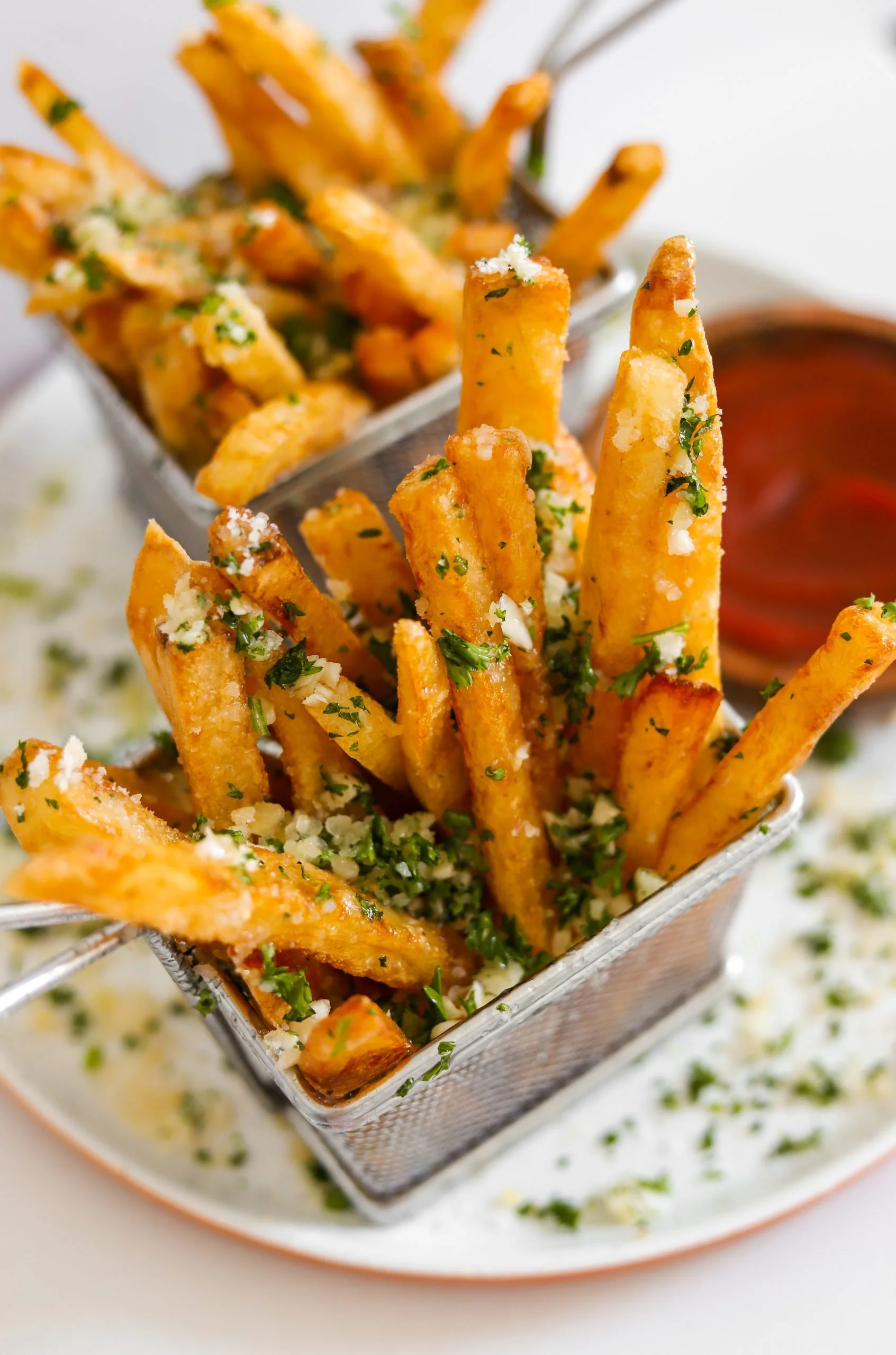 garlic-parm-fries-7-scaled.jpg