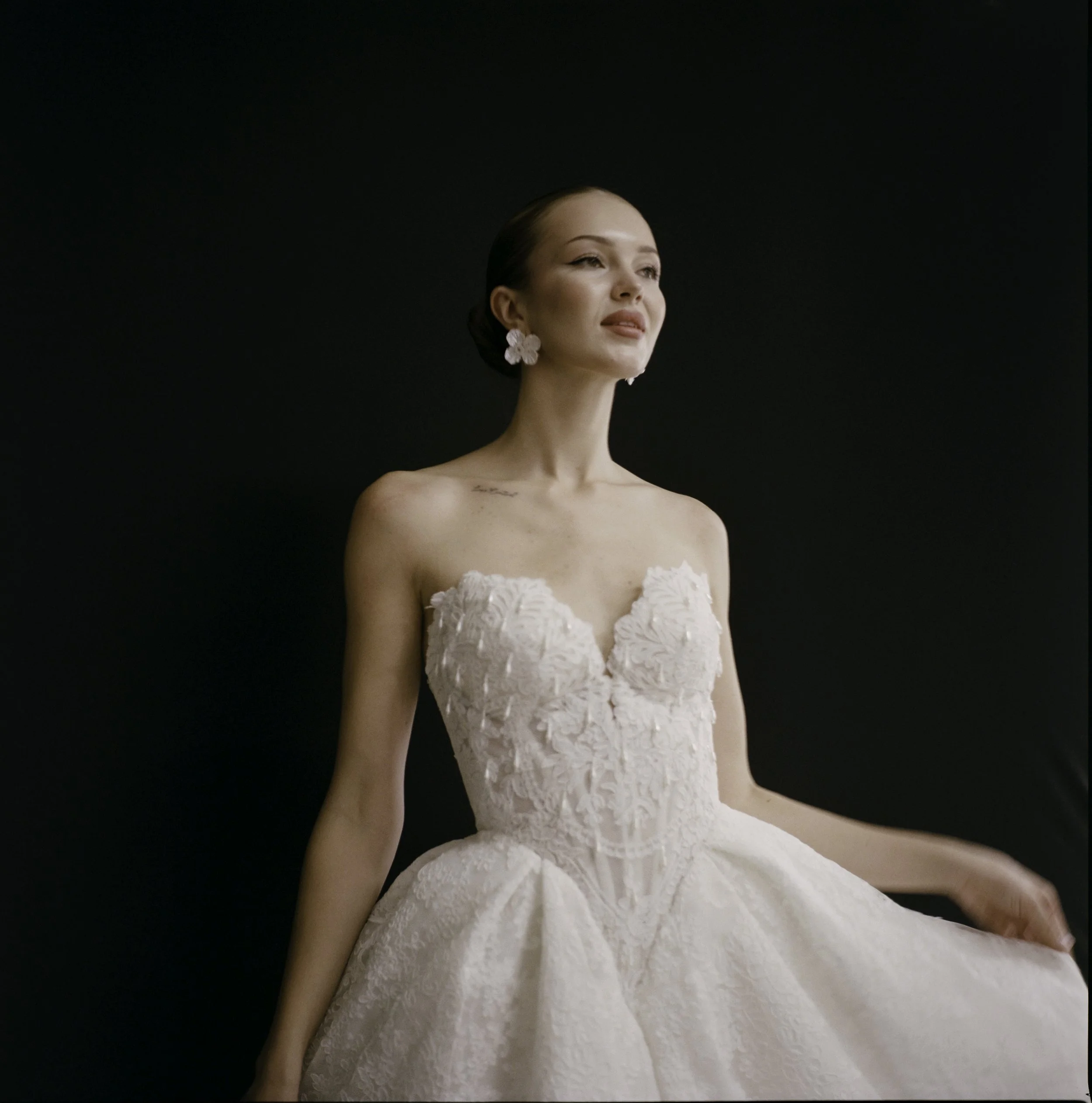 Melange-De-Blanc---Caitlin-Taylor-34.jpg