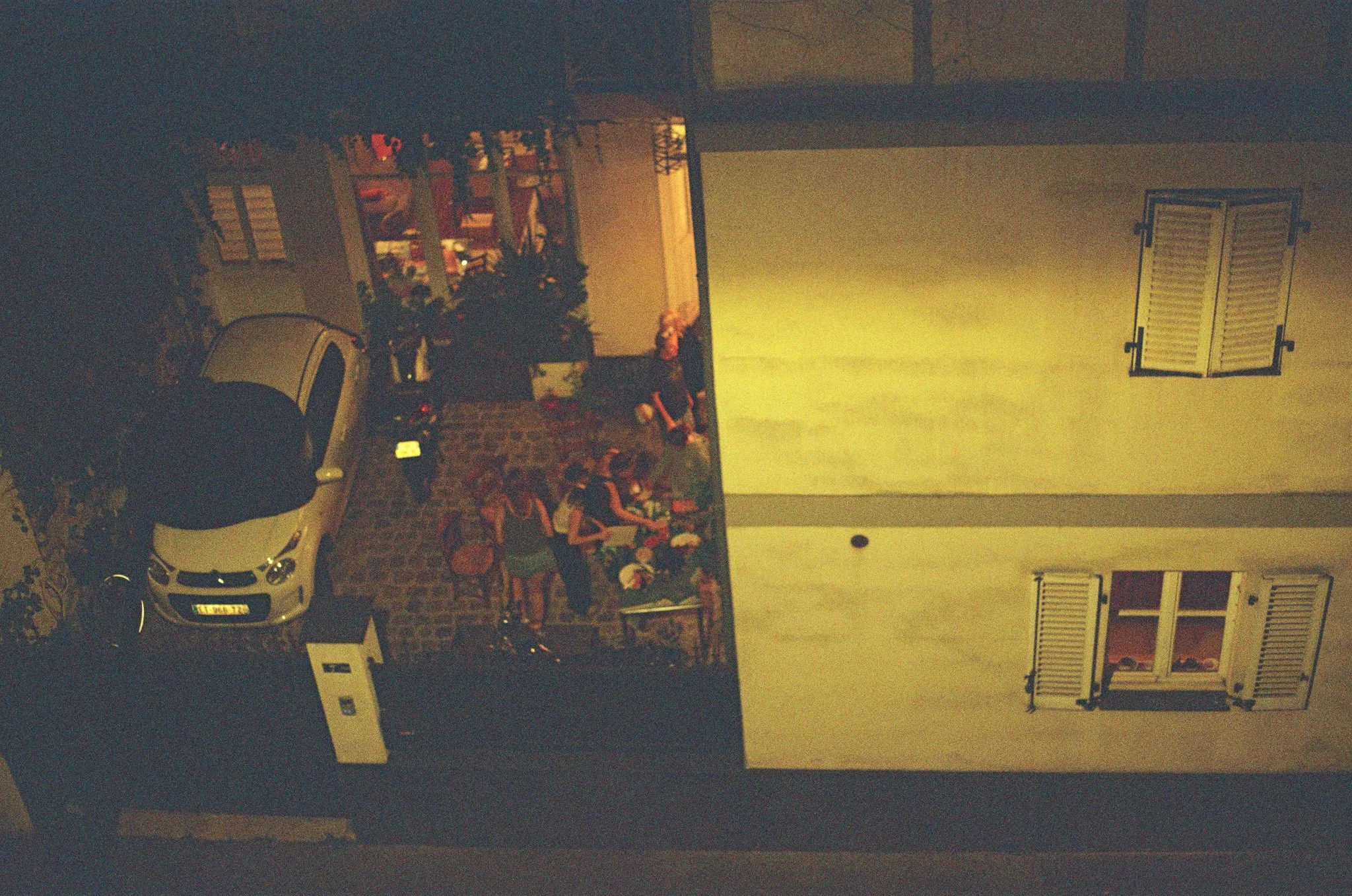 10085665-028.jpg