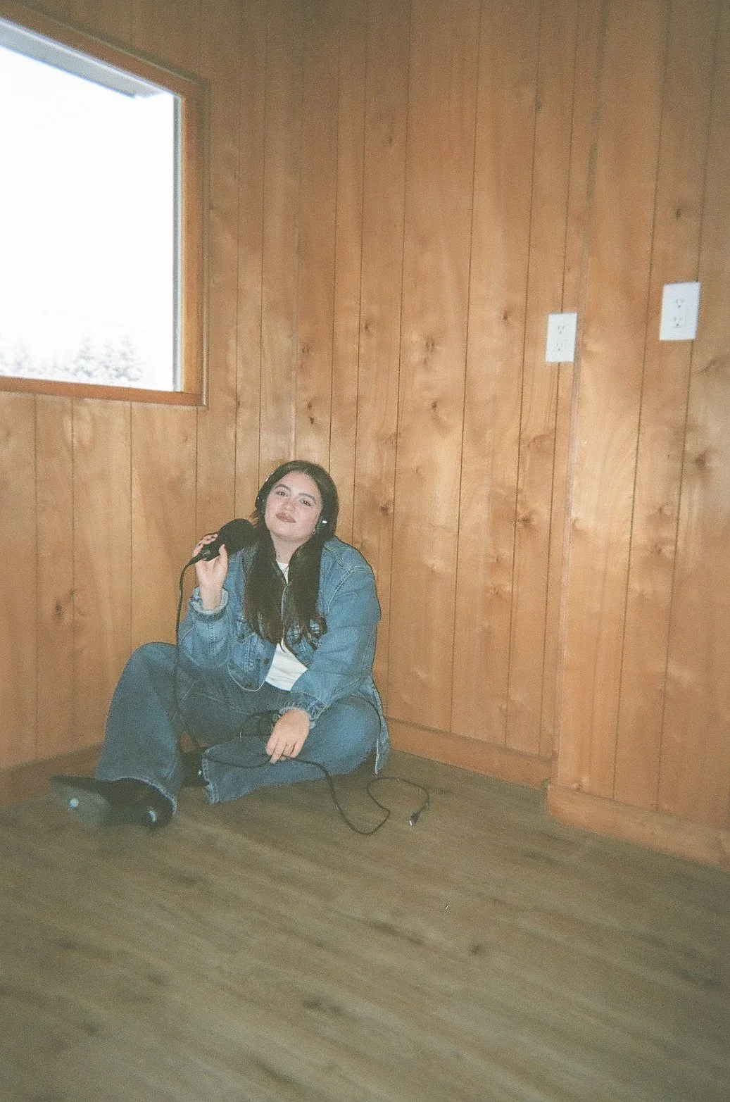 highlighterborder create a thriving creative business with devin and shay of hey thriver