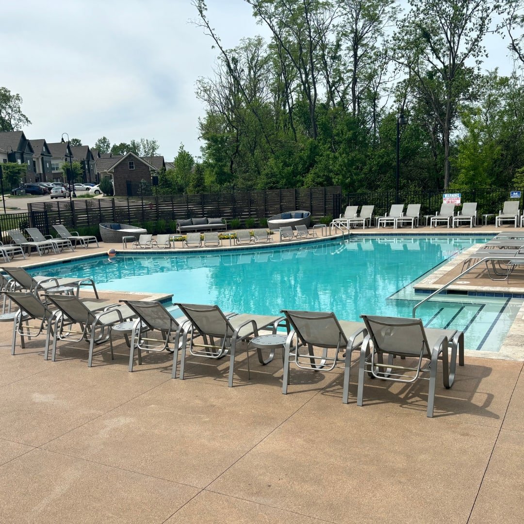 Our pool is officially open for the season! Come dive on in! 🏊☀️

#gatewayloftscenterville #centervilleapartments #apartmentliving #luxuryapartments #dreamhome #lovewhereyoulive #pool #poolseason #diveonin #makeasplash