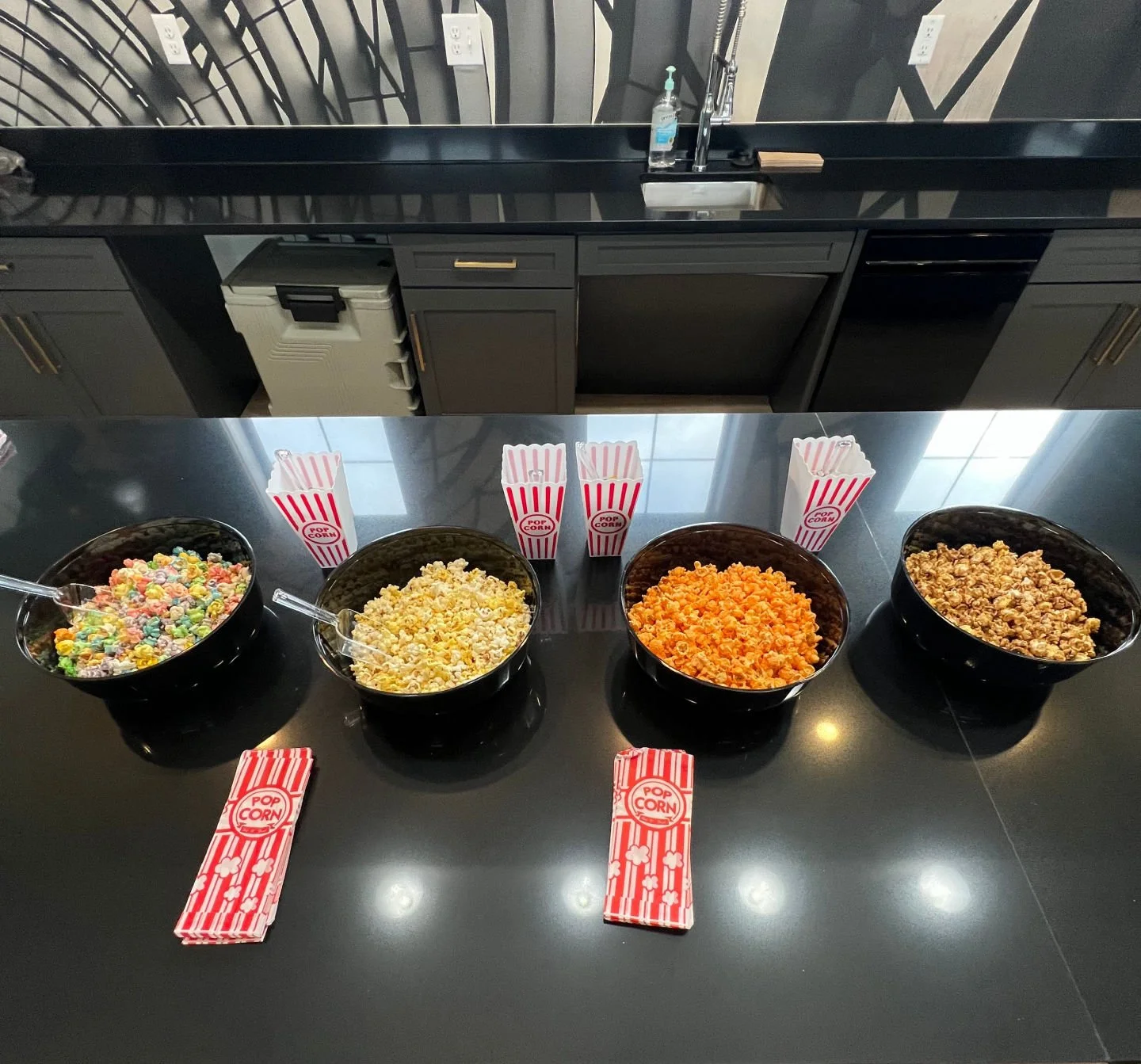 We had such a great time at our popcorn event last week! 🍿 Thanks to everyone who came out&mdash;we can&rsquo;t wait to see you at our next event! #GatewayLoftsCenterville #ThankYou #ResidentEvent #LuxuryLiving #CentervilleOhio