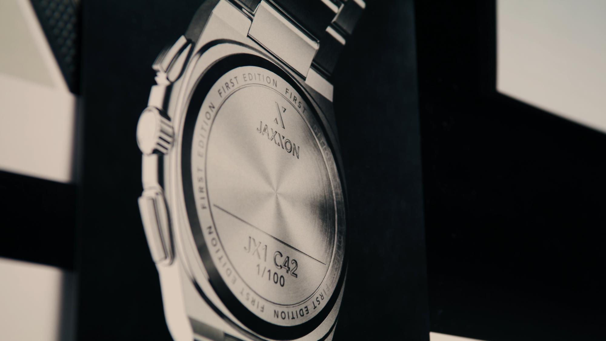 jx1_silver_1.1.2-lowres.png