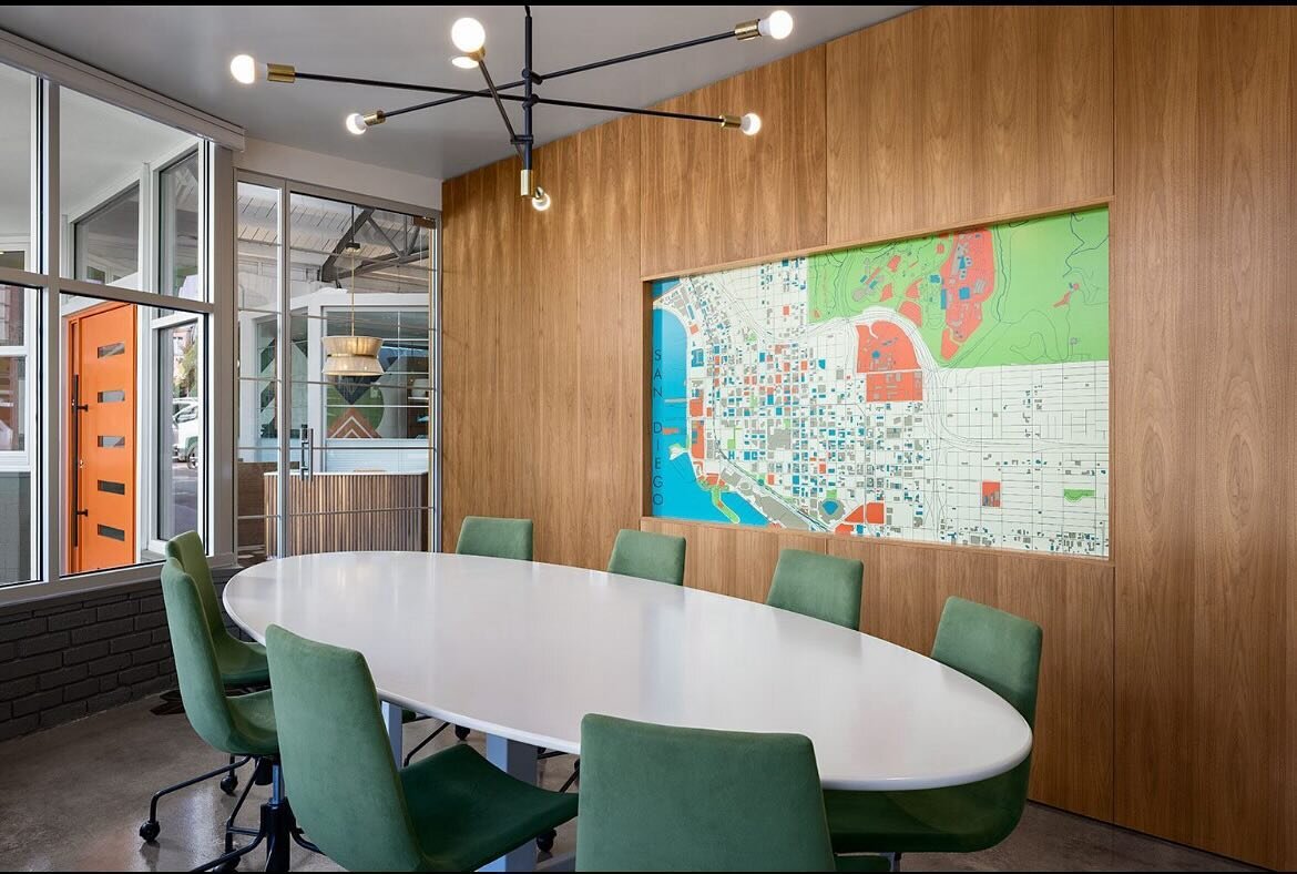 The quintessential mid century modern conference room @whisselrealty 📷 @zackbensonphoto