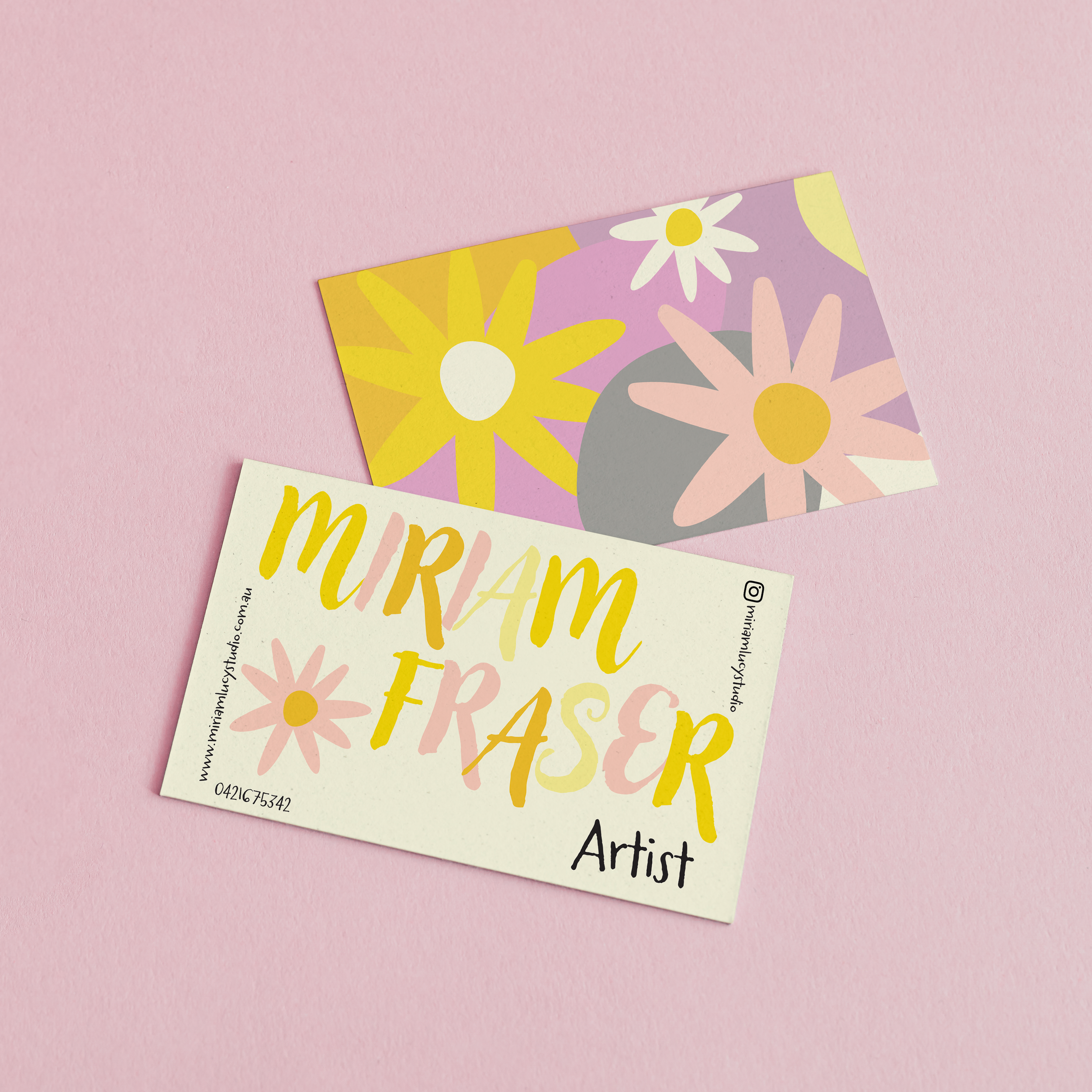 MOCKUP business card 2.png