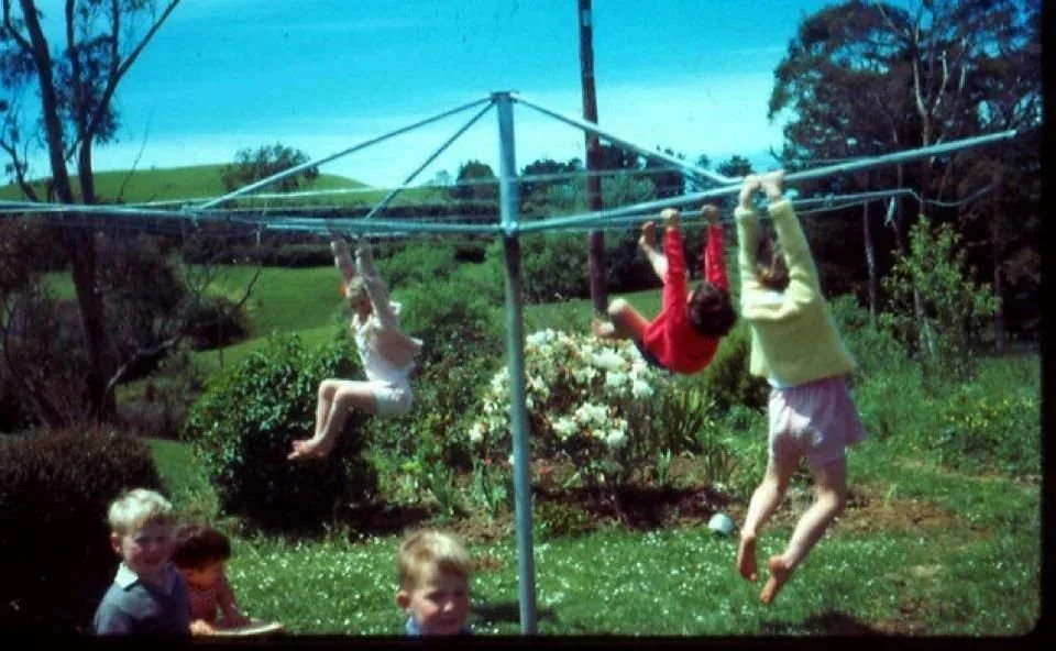 Australian Clothes Line play copy.jpeg