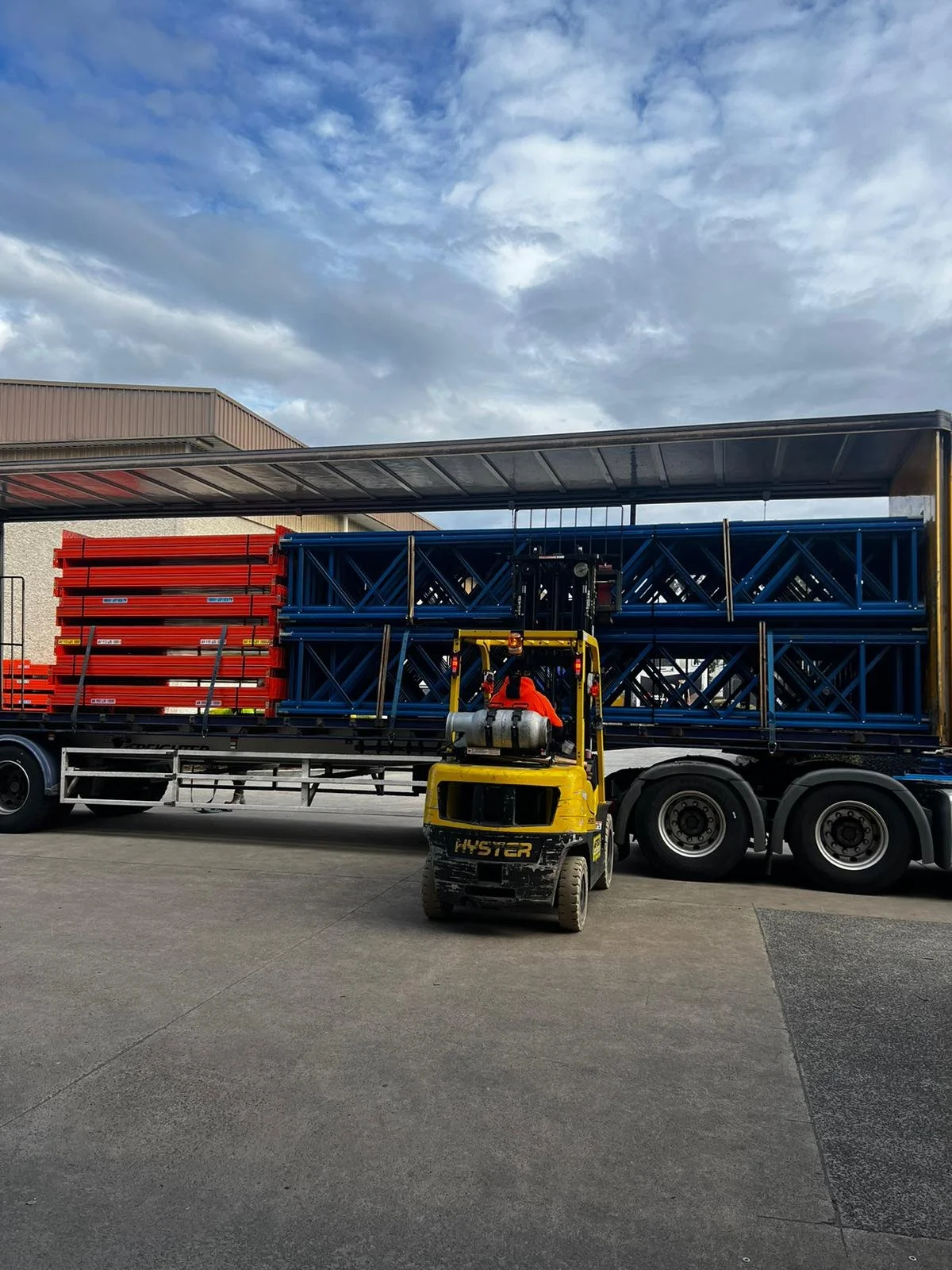 WhatsApp Image 2024-08-06 at 10.37.13_1a2df40d.jpg