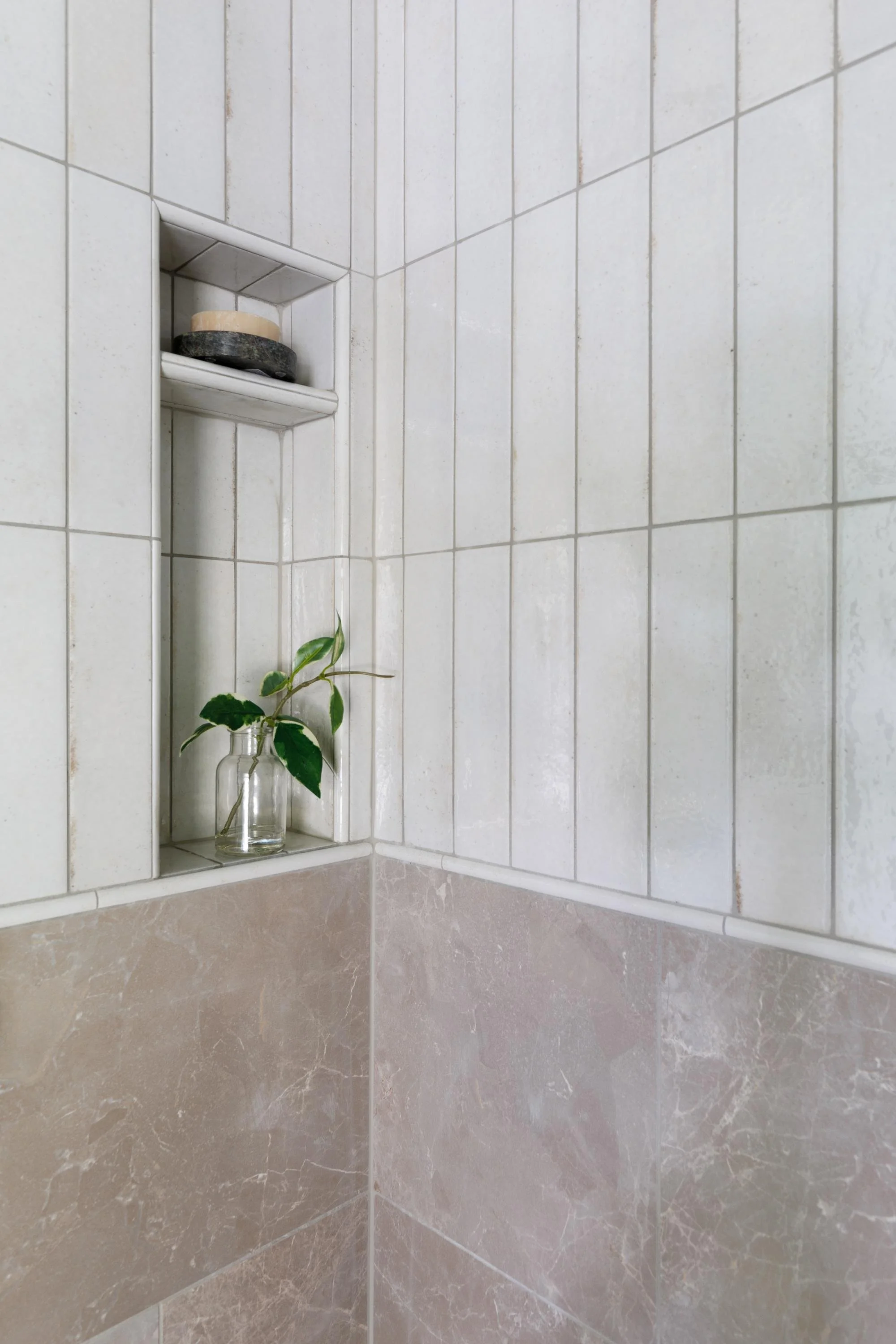 sisters-primary bathroom-styling-foraged -interiors - central-oregon-interior-designer.jpg
