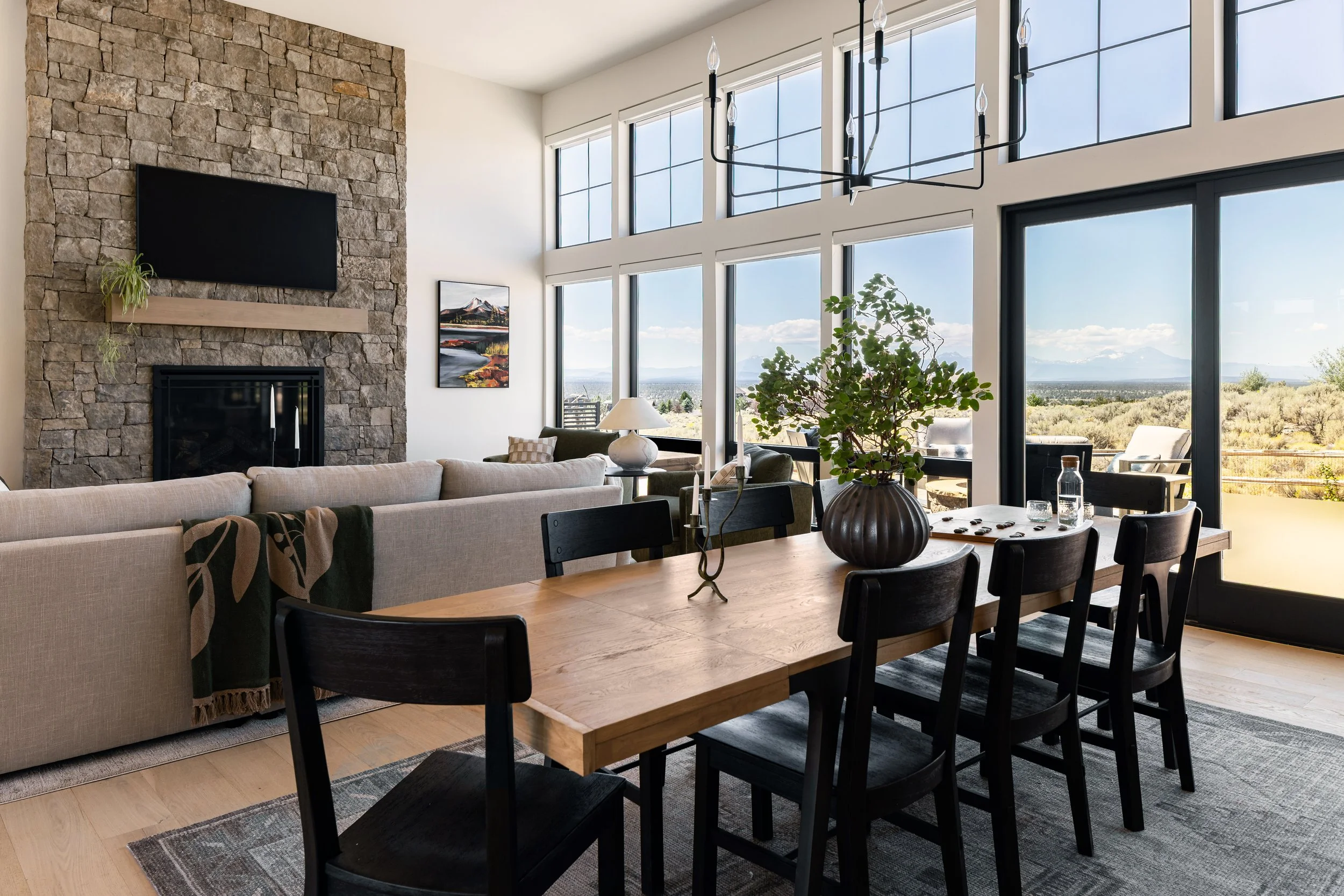 brasada-dining-room-open-concept-interior-design-foraged-interiors.jpg