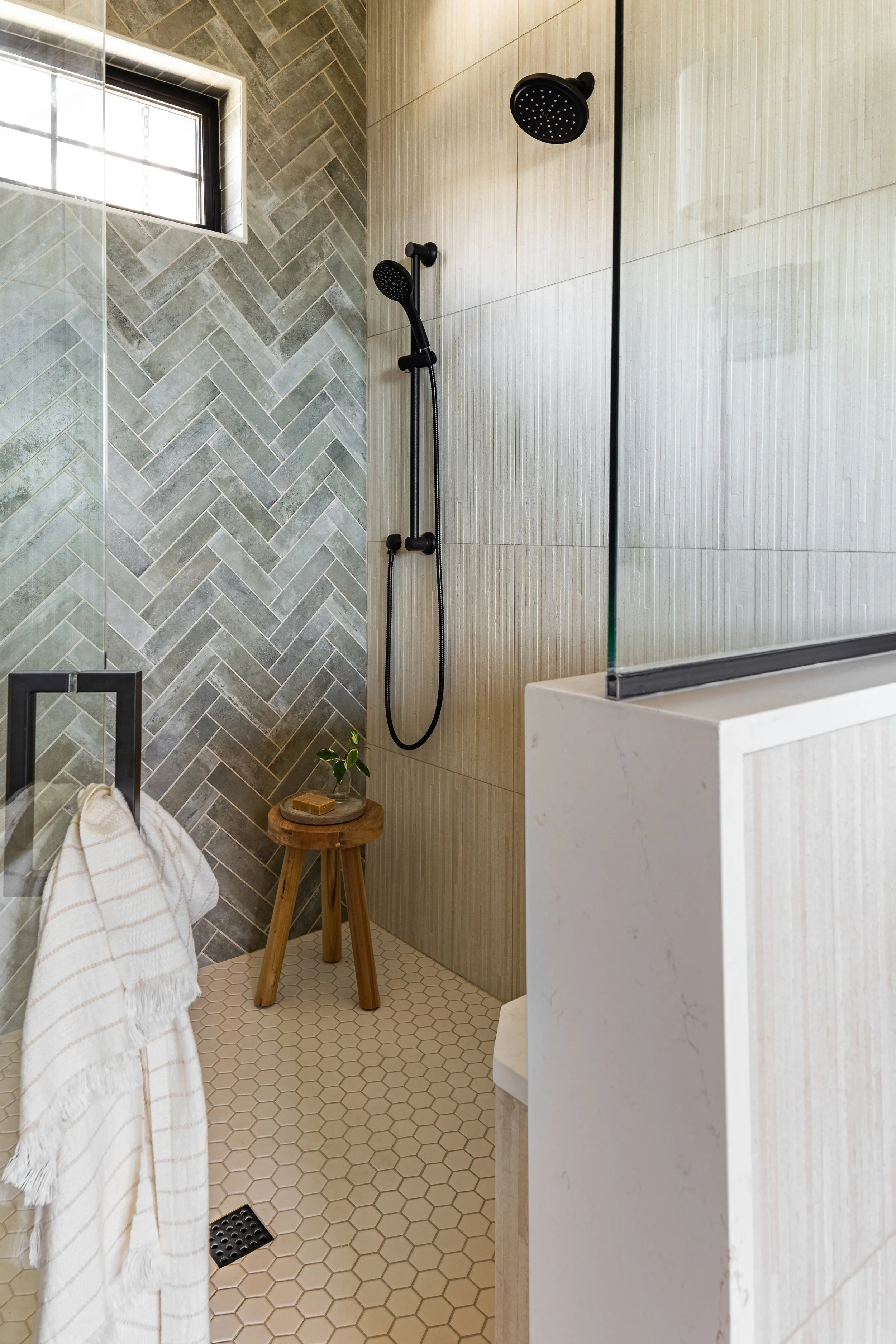 brasada-primary-bathroom-shower-design-interior-design-foraged-interiors.jpg