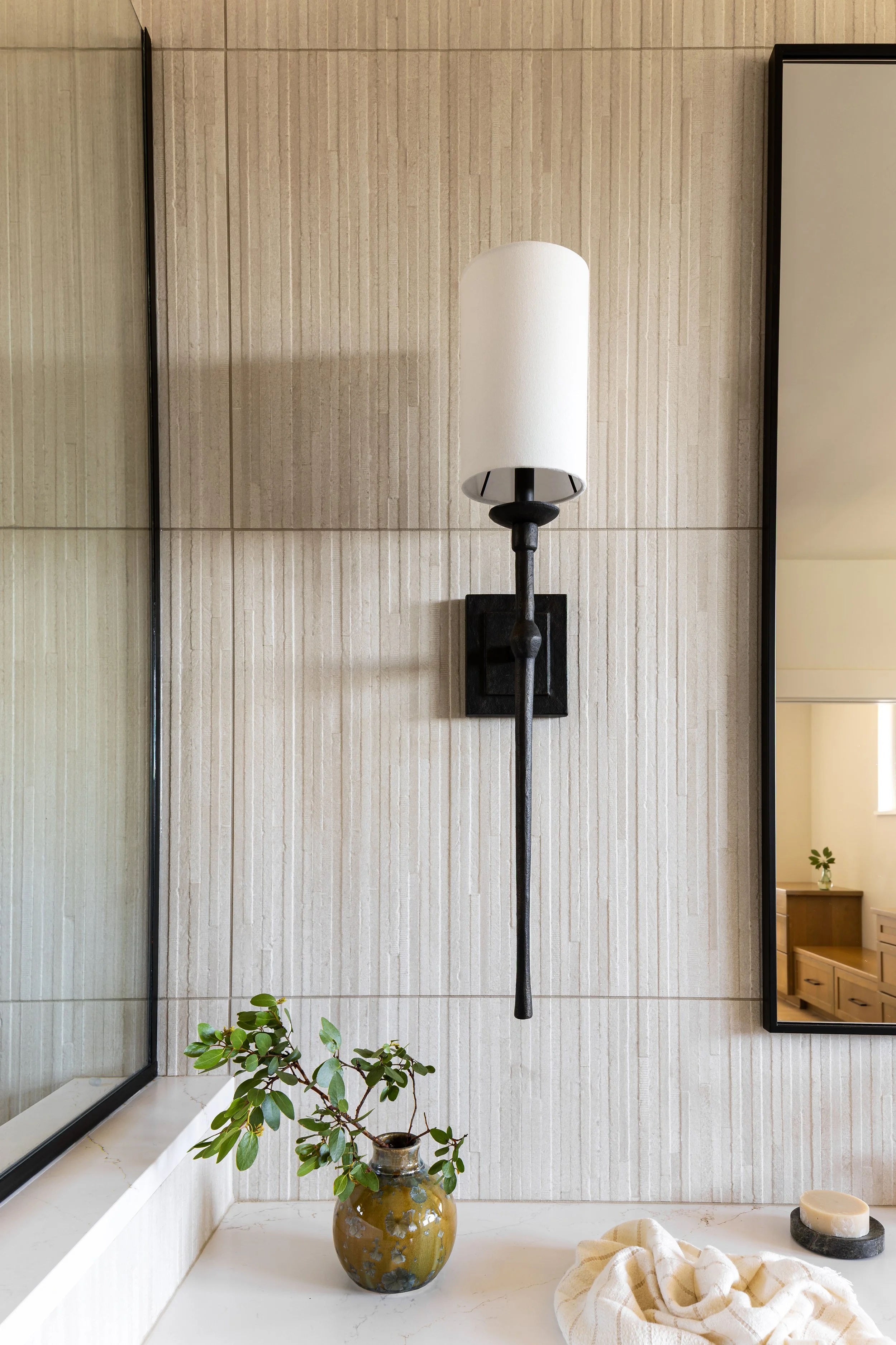 brasada-primary-bathroom-design-sconce-interior-design-foraged-interiors.jpg