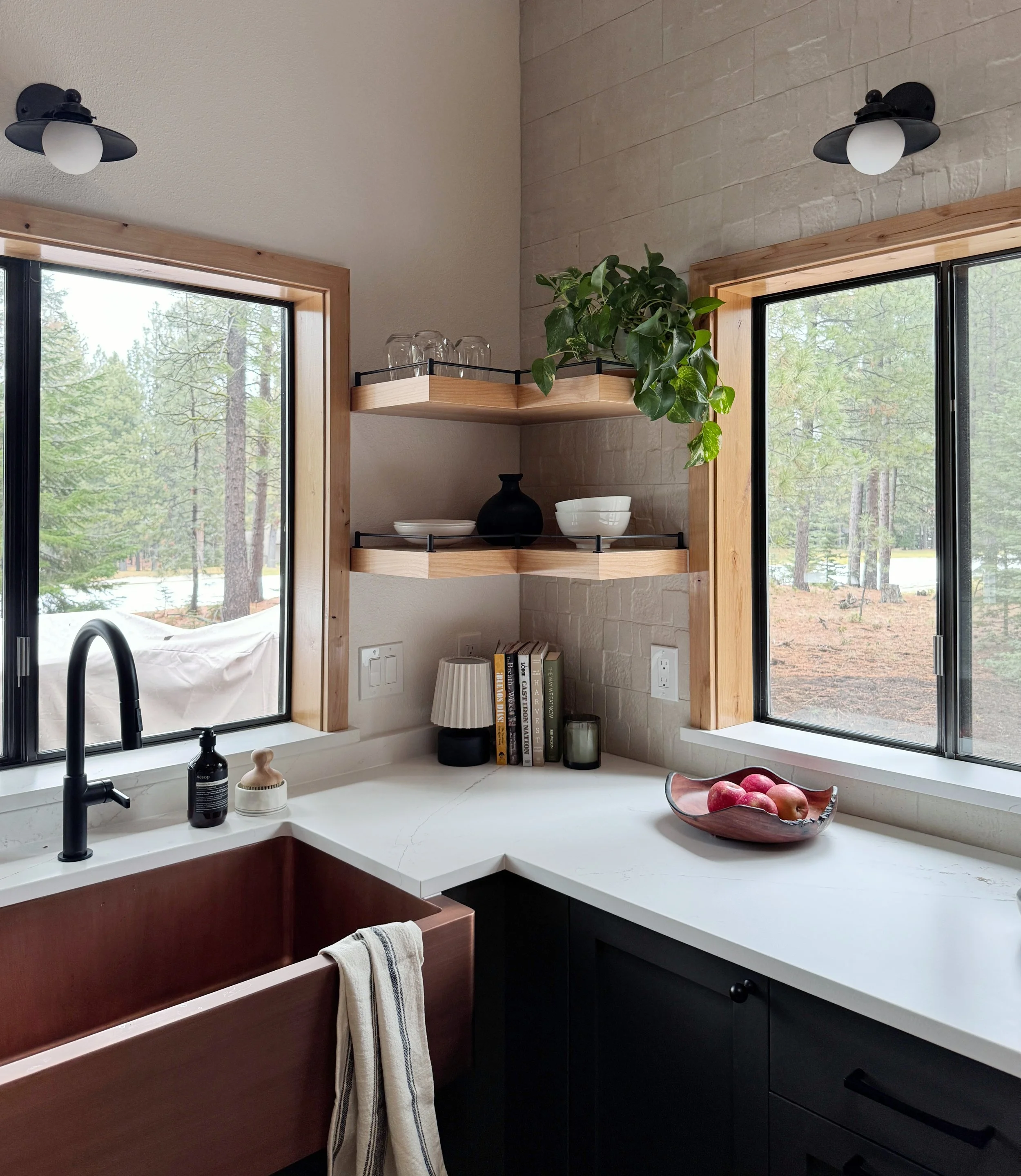 blackbutte-kitchen-corner-interior-design-foraged-interiors.JPG