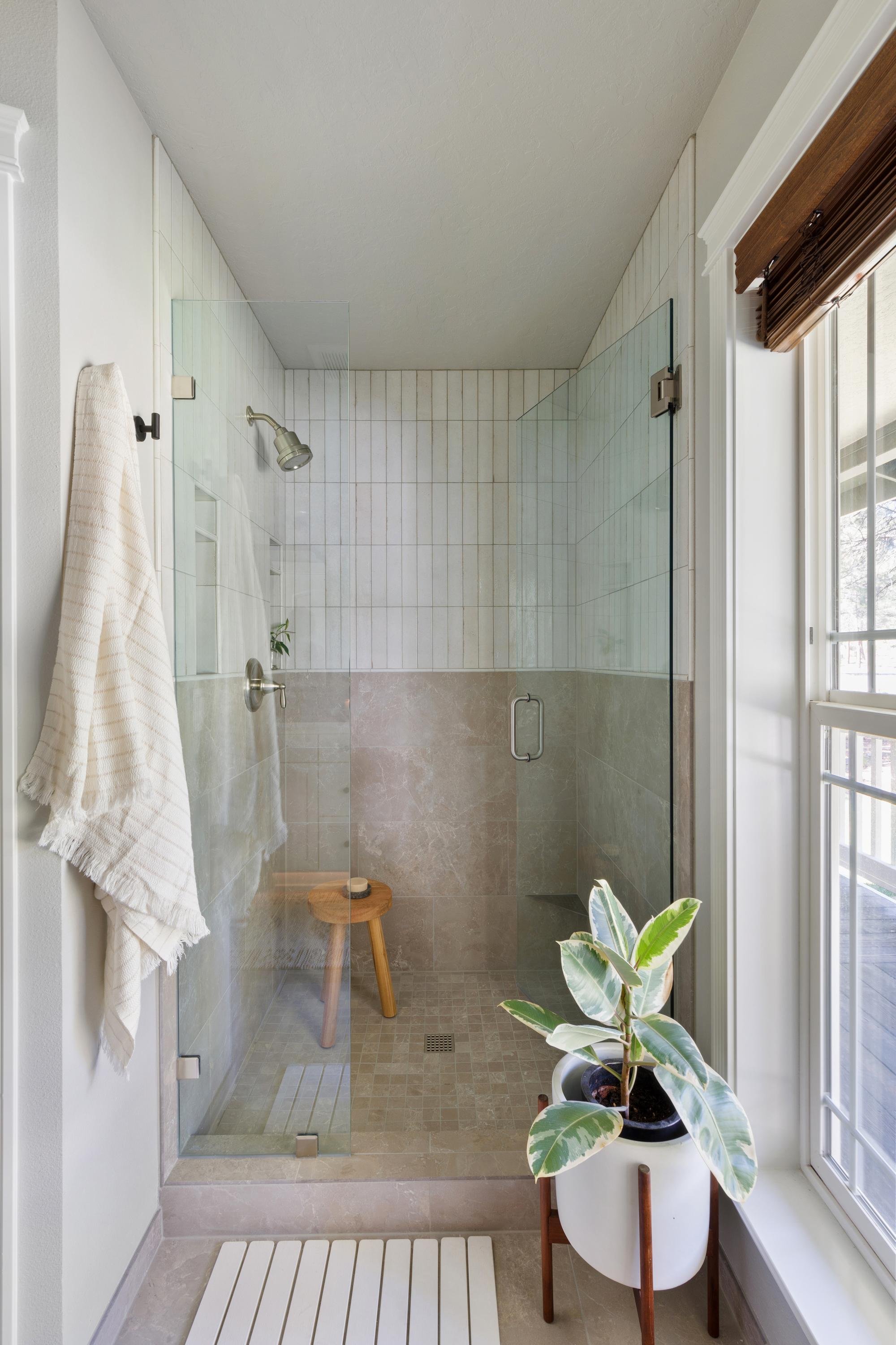 sisters-primary bathroom-foraged -interiors - central-oregon-interior-designer.jpg