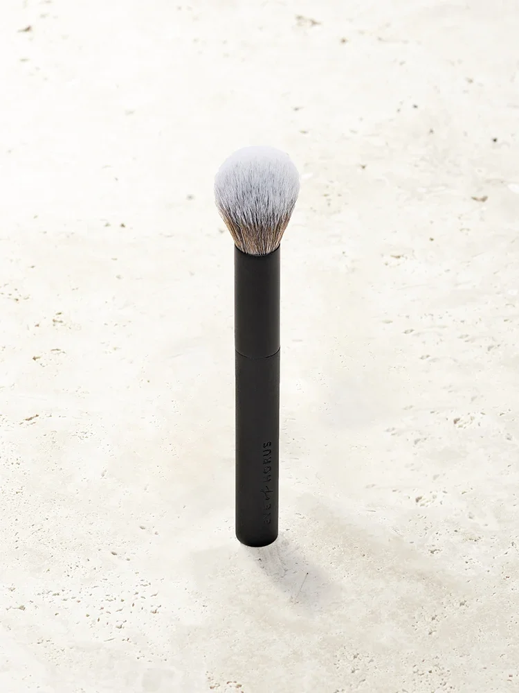 Eye Of Horus Contour Brush