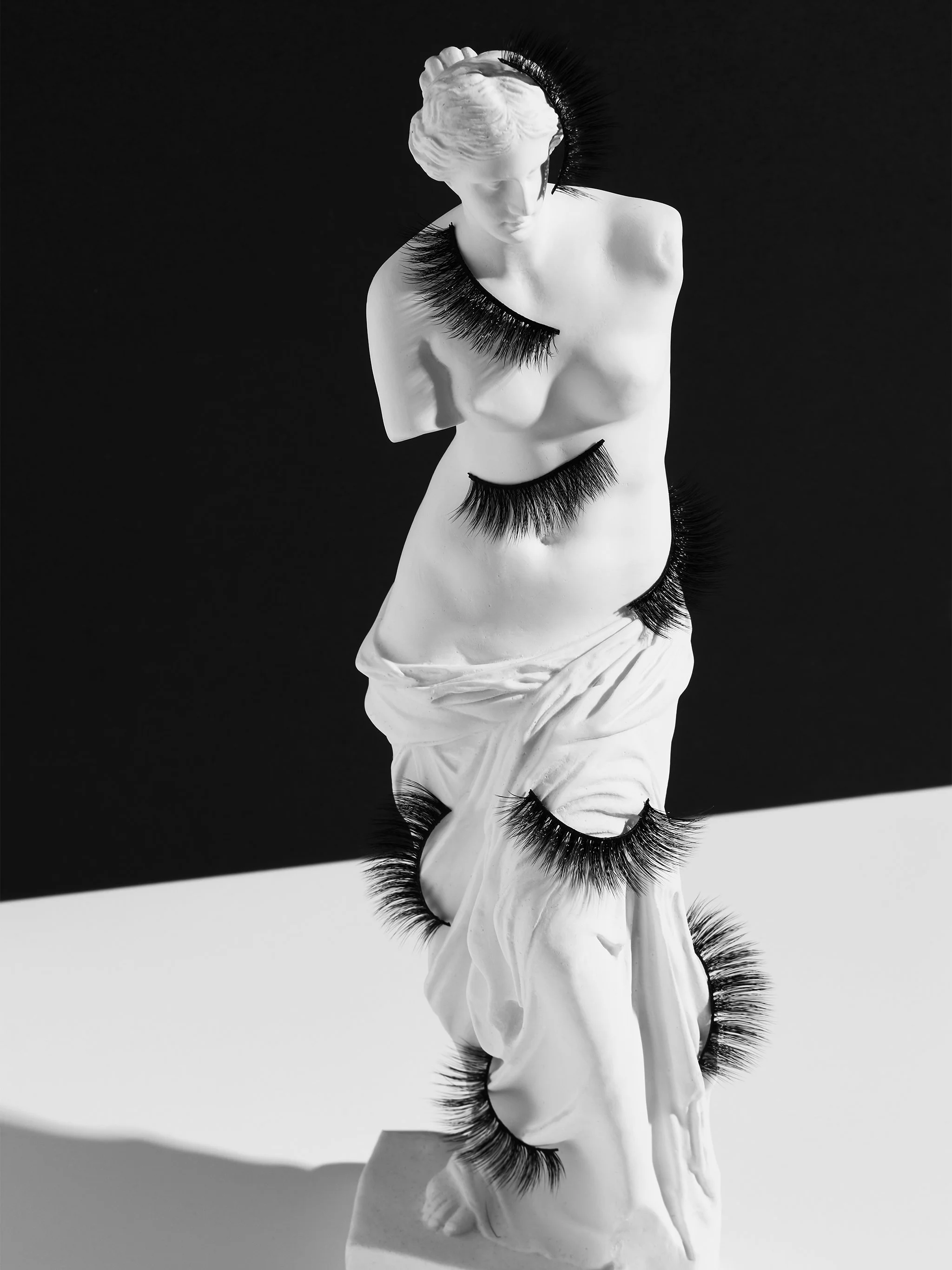 Art19407_RT_HR2.jpg