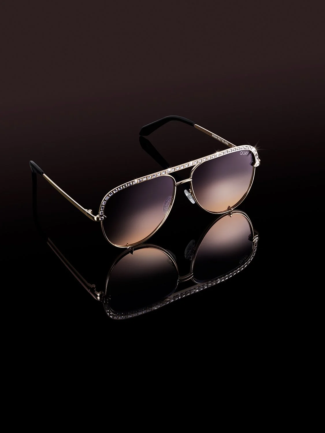 06_QUAY_HIGH_KEY_BLING_ROSEGOLD_web.jpg