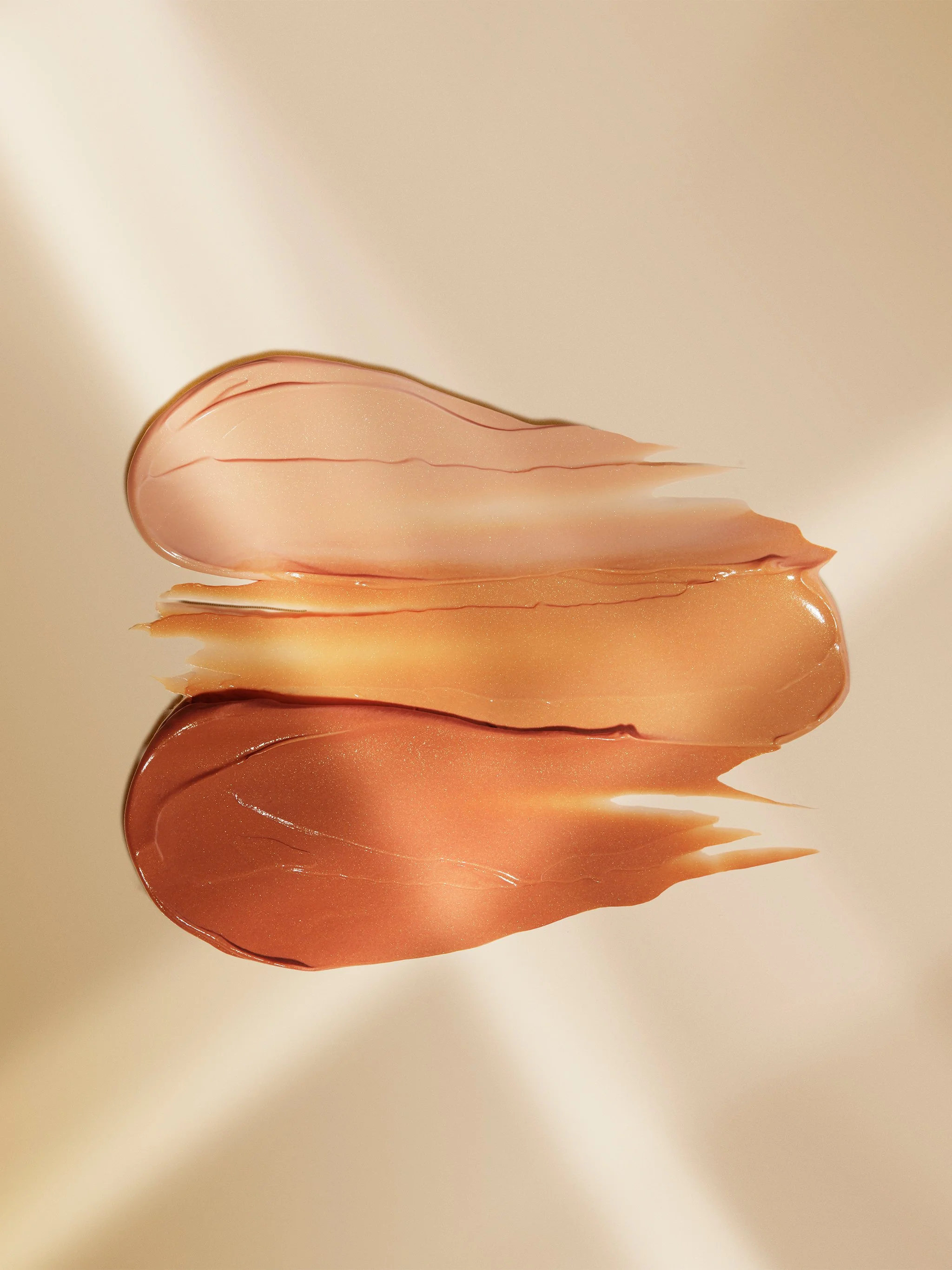 Estee-Lauder2229_RT_3_HR.jpg