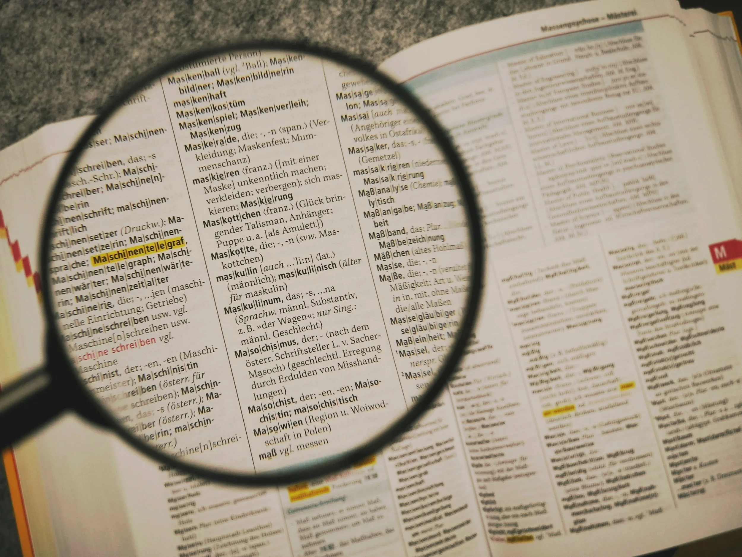 certified translation Canada official document language translation dictionary 加拿大认证翻译 加拿大認證翻譯