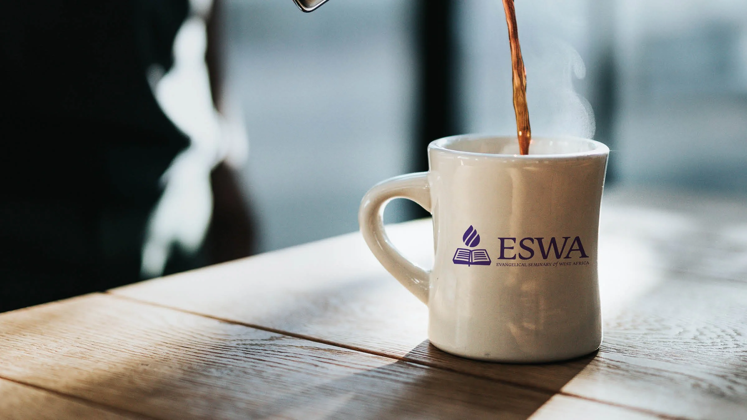 ESWA-Logo-Presentation-126.jpg