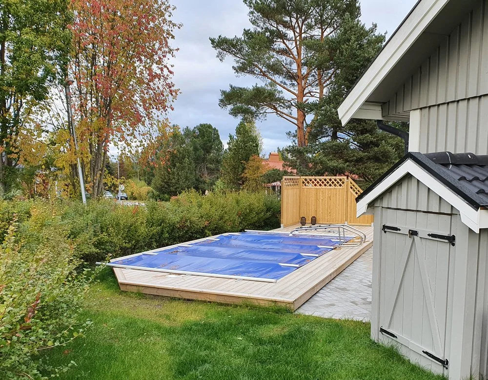 Greyhouse-pool.jpg