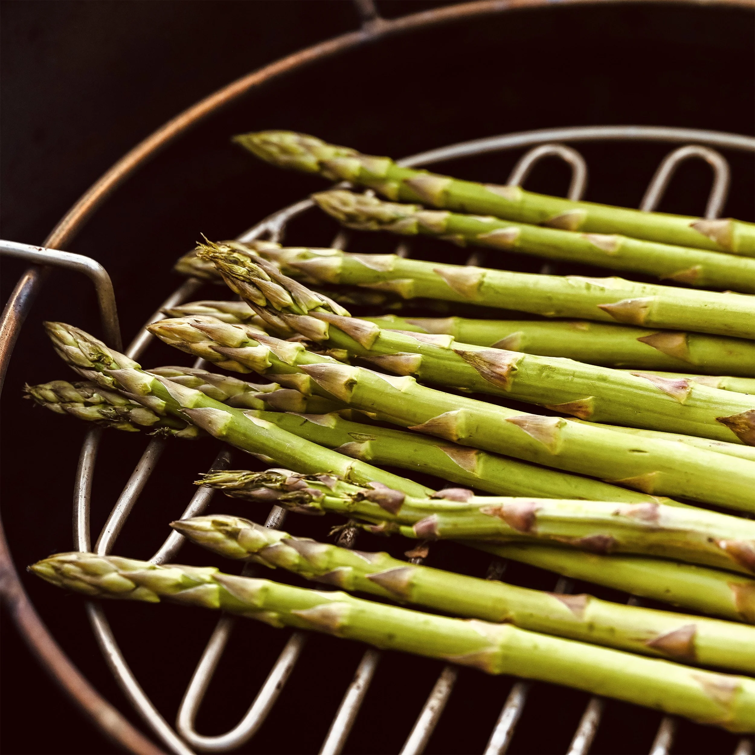 Spargeln auf Grill