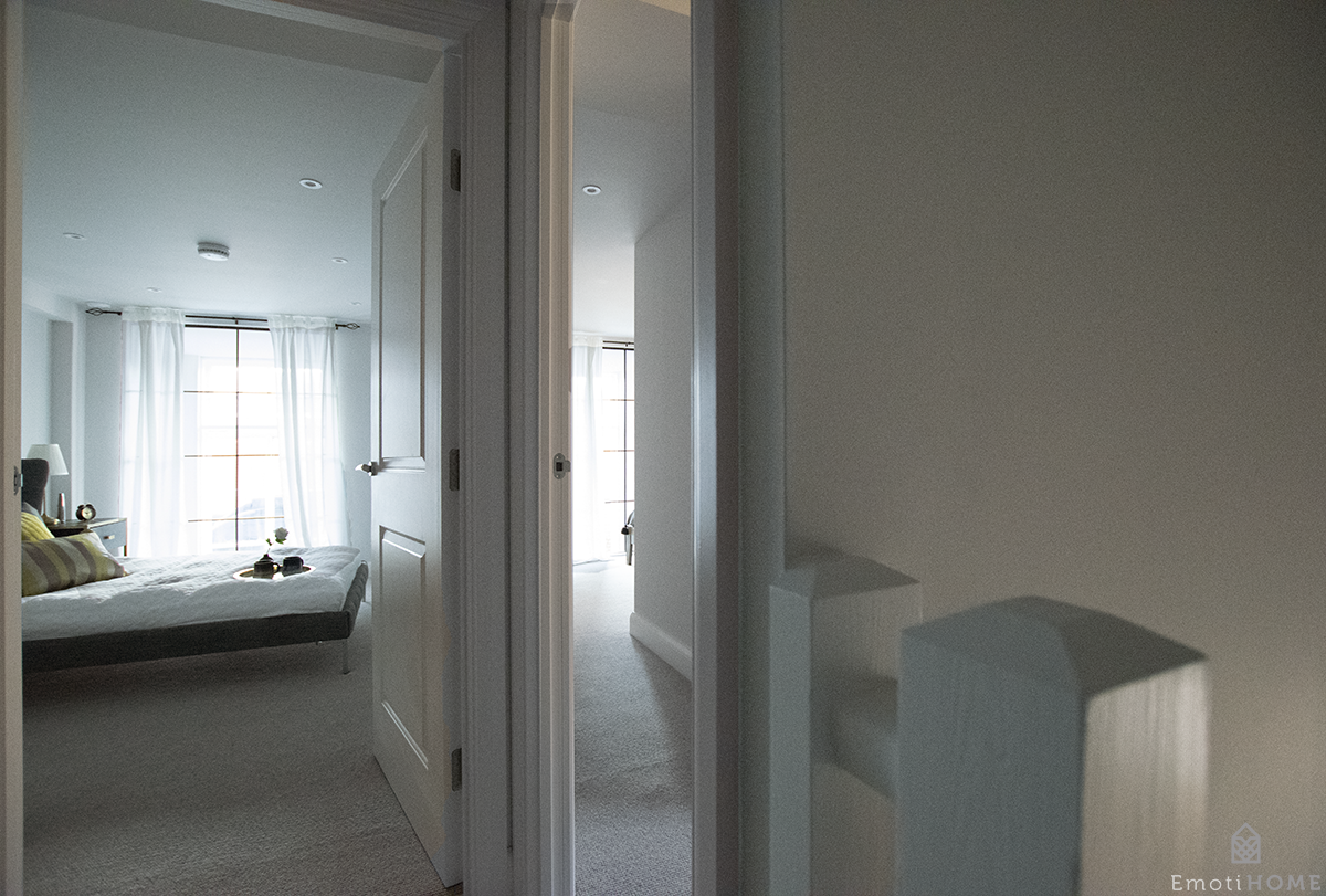 050_upsHallway2.png