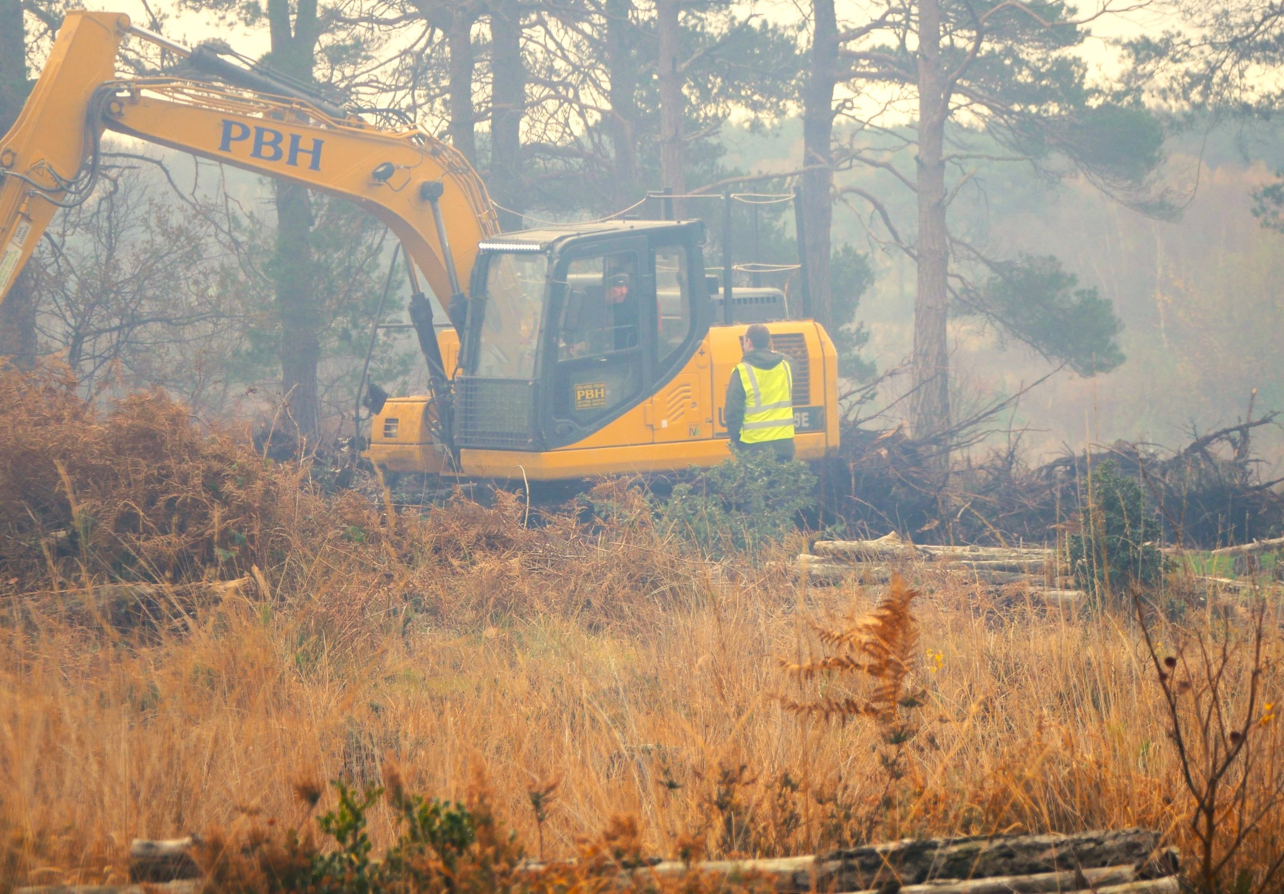 03   EMM_Winter_works_360machine_smoky_3.jpg