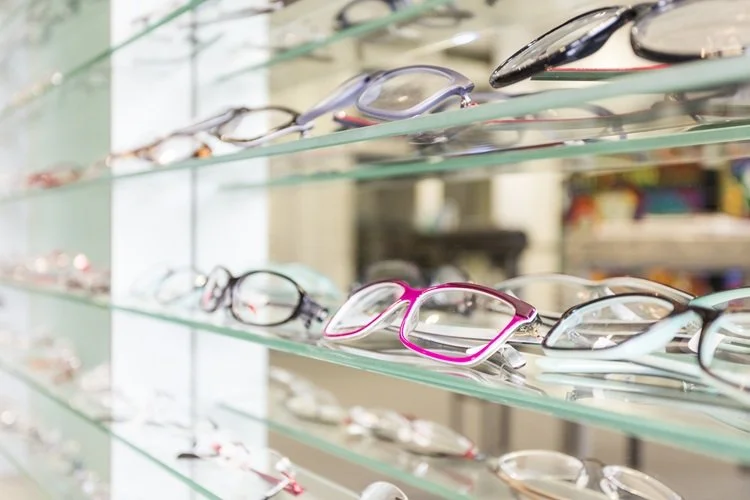 Zo kies je een opticien die aansluit op jouw stijl en brilbehoeften