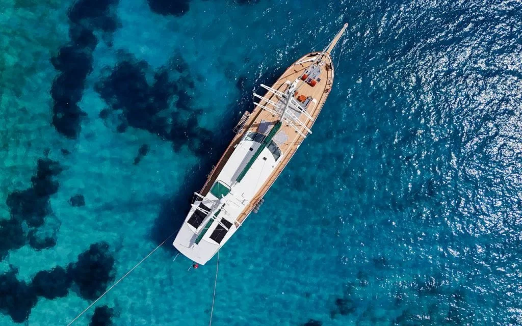 gulet-gitane-26-1024x640 (1).jpg