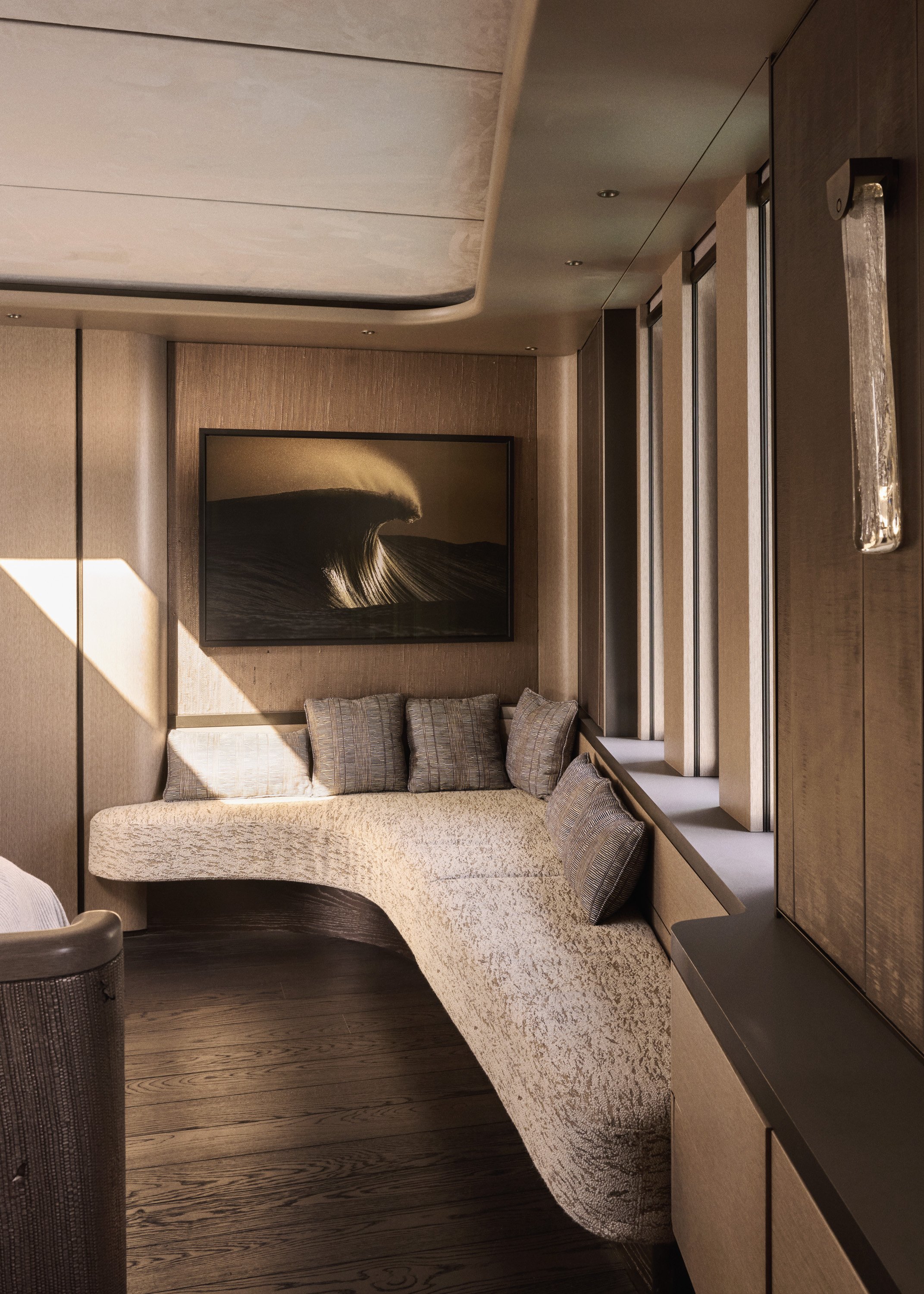10_SUITE_003.jpg