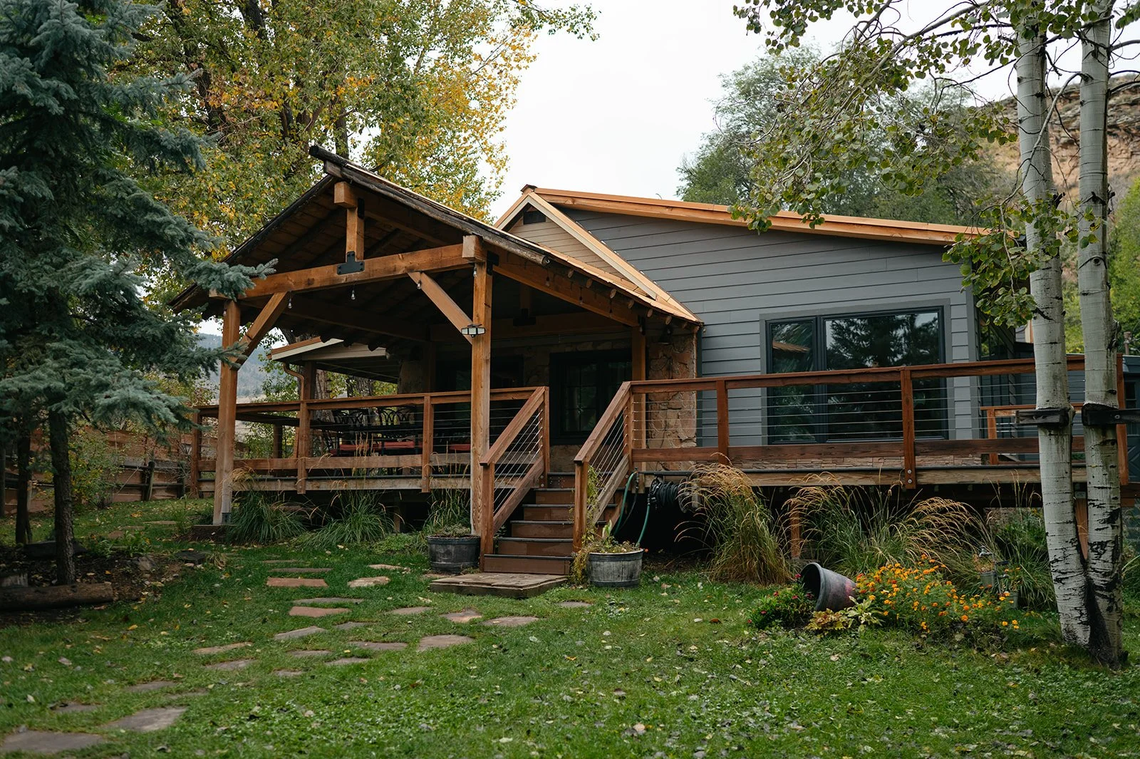 the outside of the Airbnb Micro Wedding Venue in CO