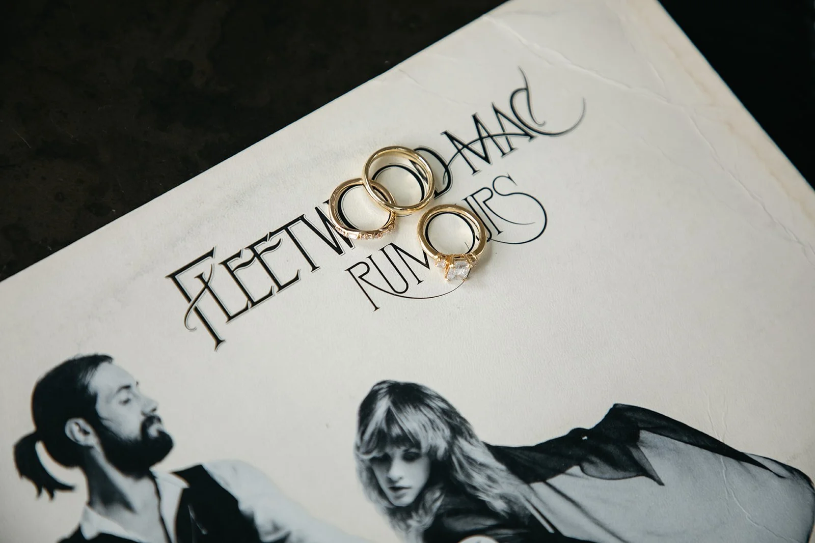 a fleetwood mac record with the rings circling the os